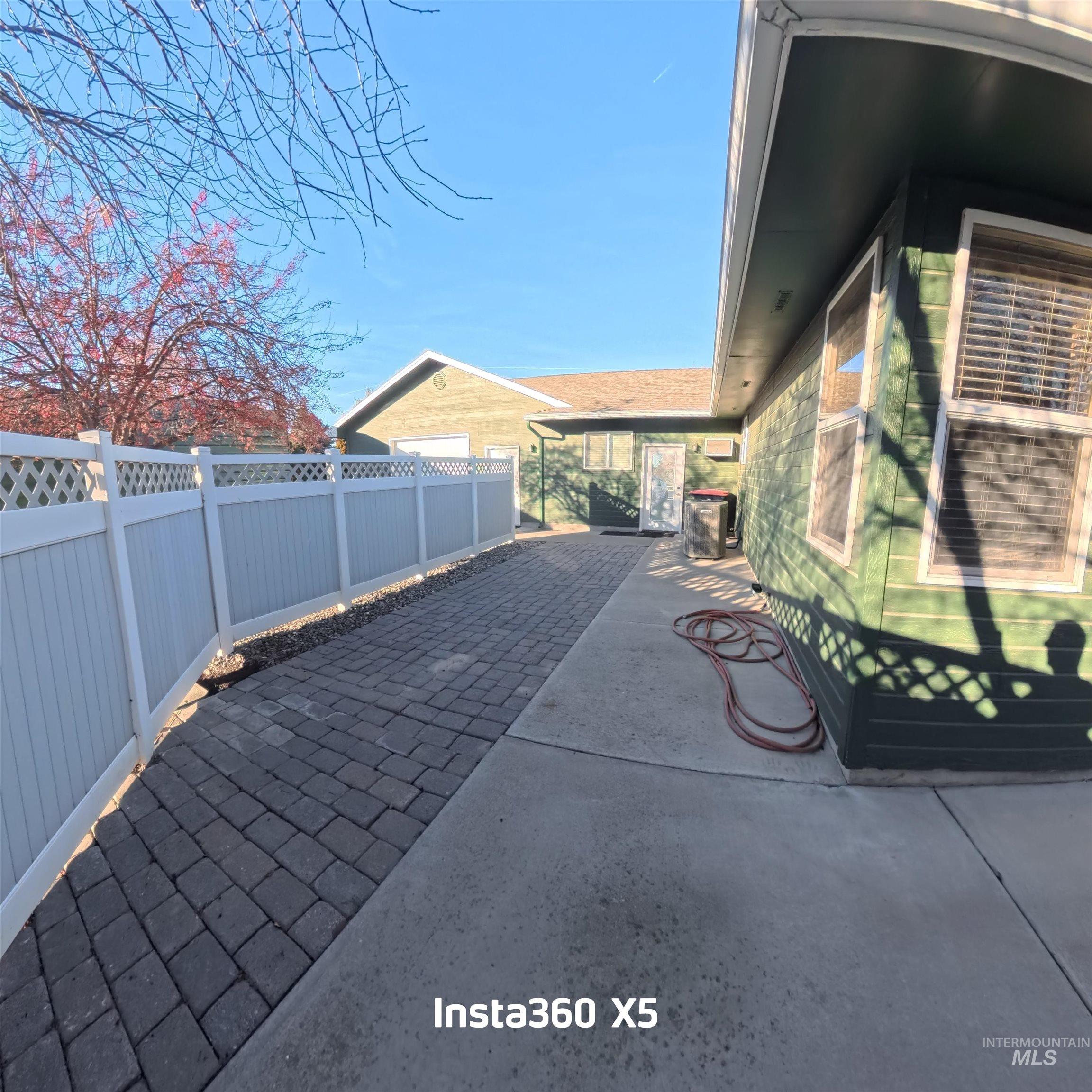 2450 Julie Lane, Twin Falls, Idaho 83301, 4 Bedrooms, 3 Bathrooms, Residential For Sale, Price $675,000, 98969562