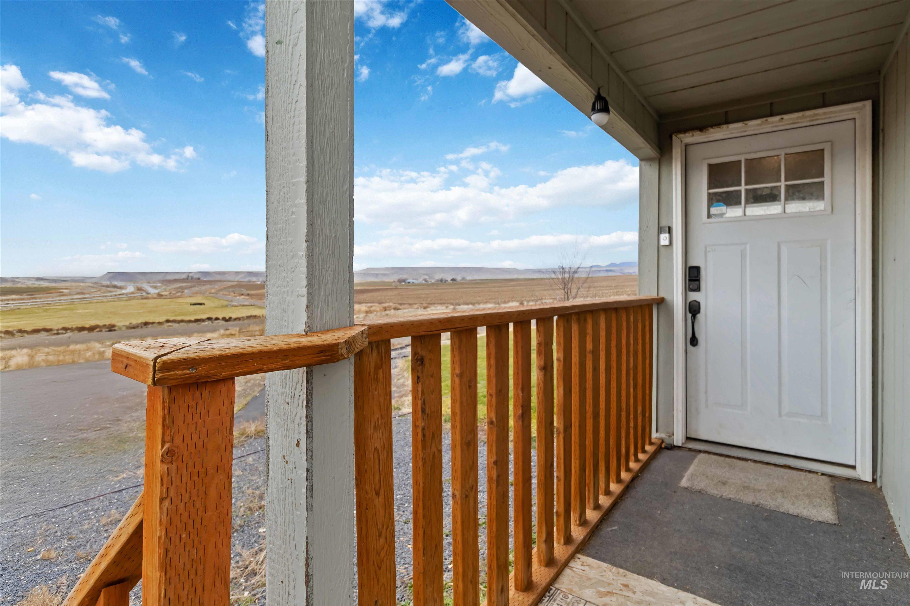 5827 E Little Basin Rd, King Hill, Idaho 83633, 4 Bedrooms, 2 Bathrooms, Residential For Sale, Price $405,000,MLS 98969564