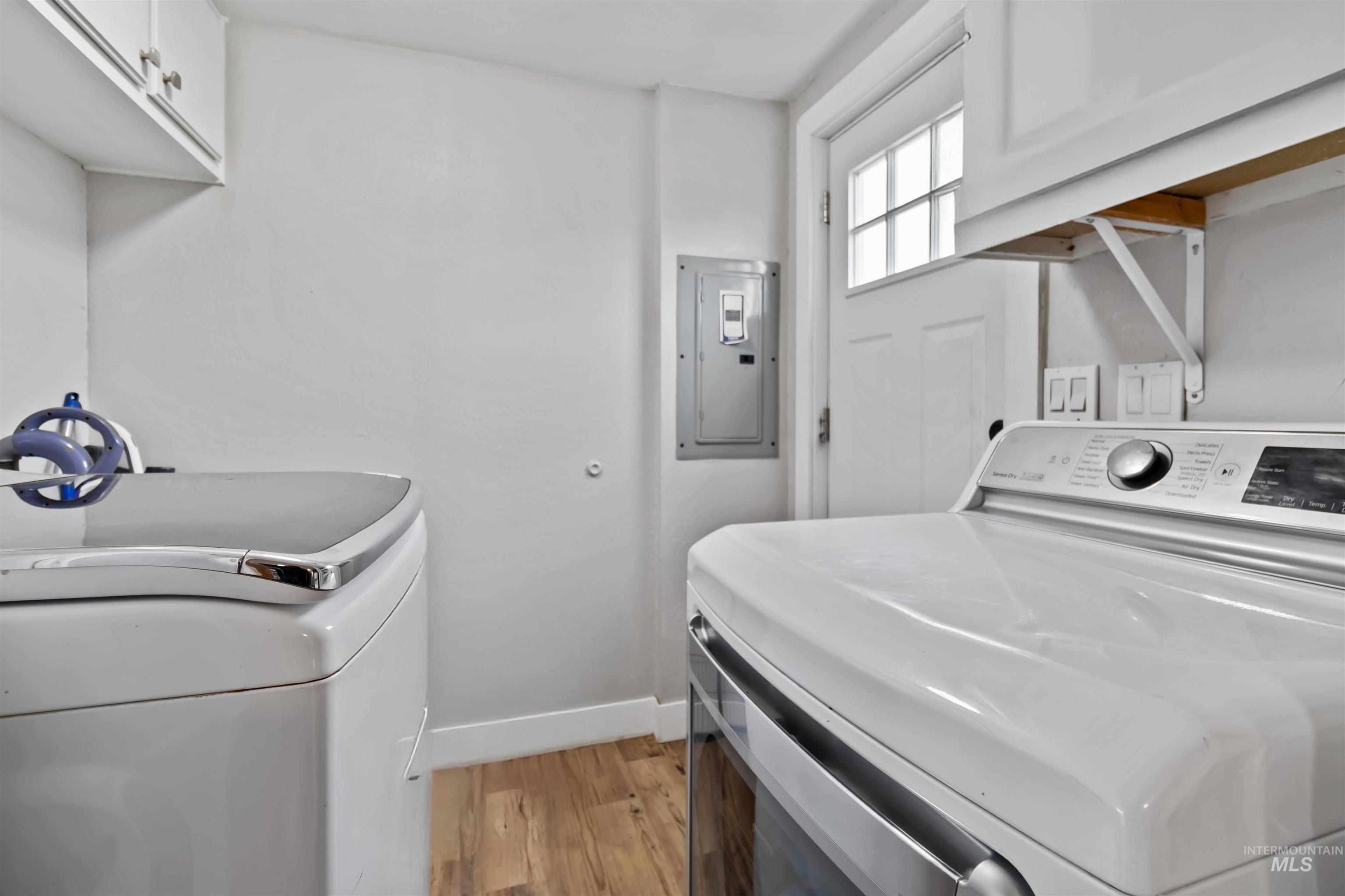 5827 E Little Basin Rd, King Hill, Idaho 83633, 4 Bedrooms, 2 Bathrooms, Residential For Sale, Price $405,000,MLS 98969564