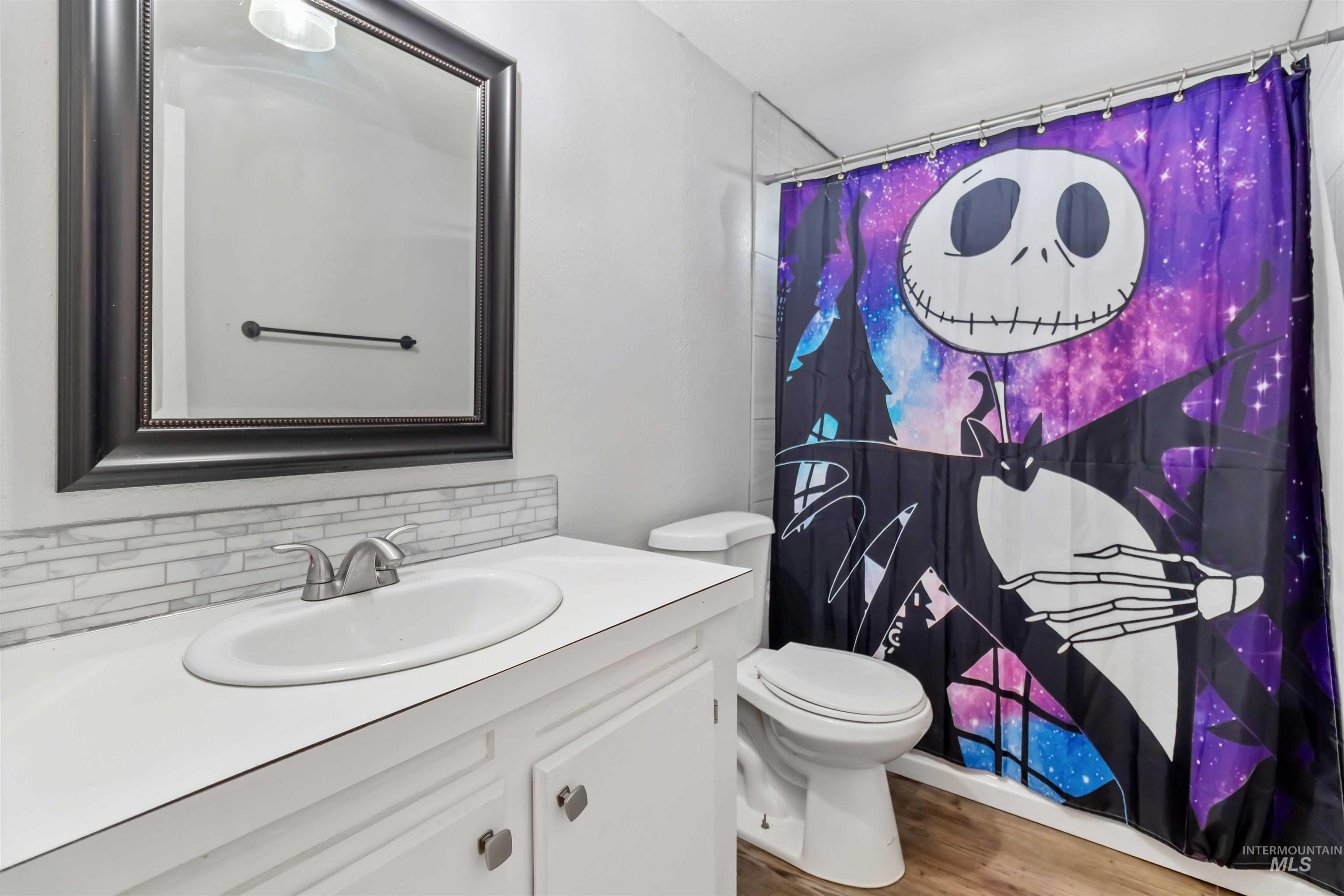 5827 E Little Basin Rd, King Hill, Idaho 83633, 4 Bedrooms, 2 Bathrooms, Residential For Sale, Price $405,000,MLS 98969564