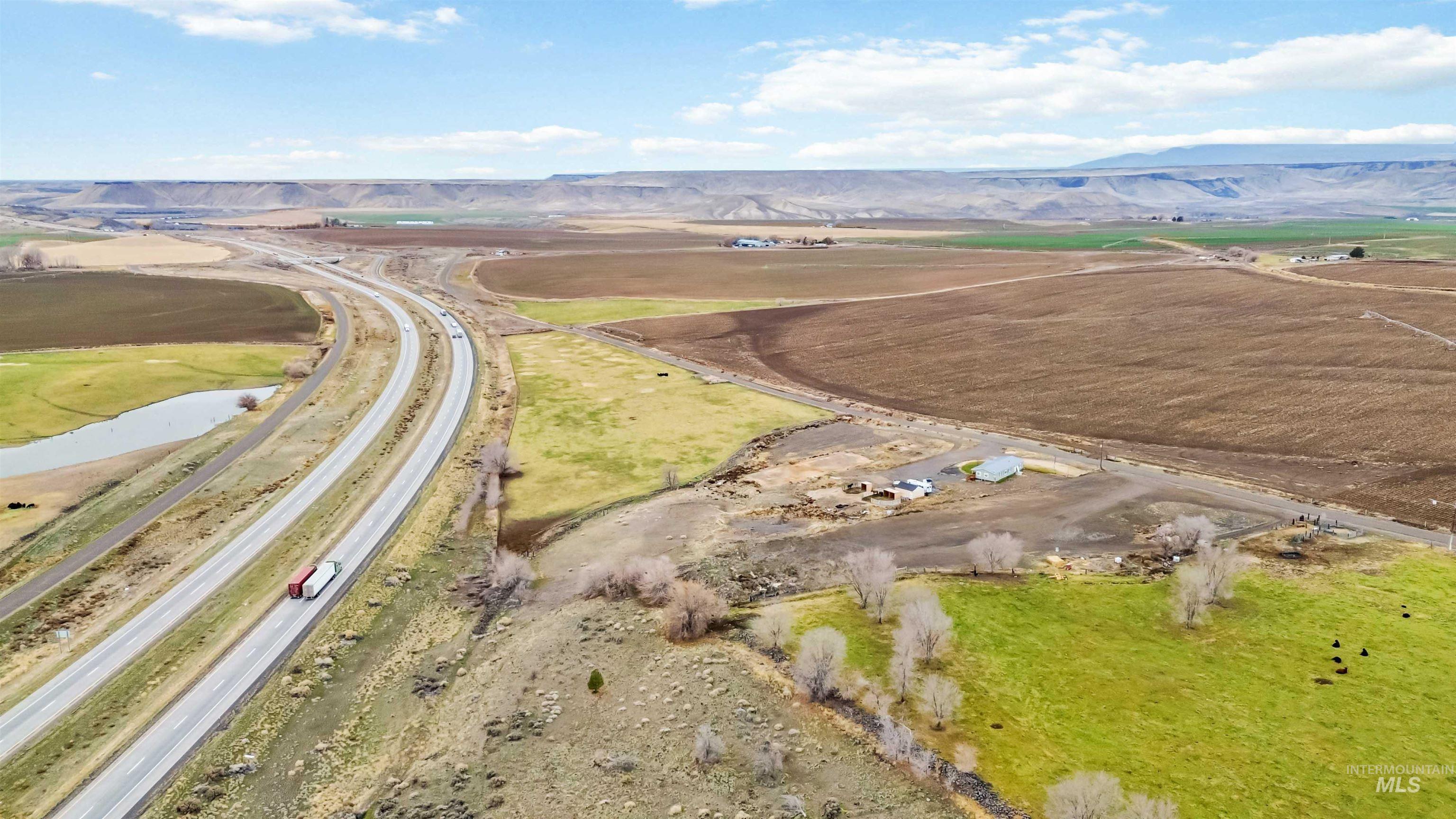 5827 E Little Basin Rd, King Hill, Idaho 83633, 4 Bedrooms, 2 Bathrooms, Residential For Sale, Price $405,000,MLS 98969564