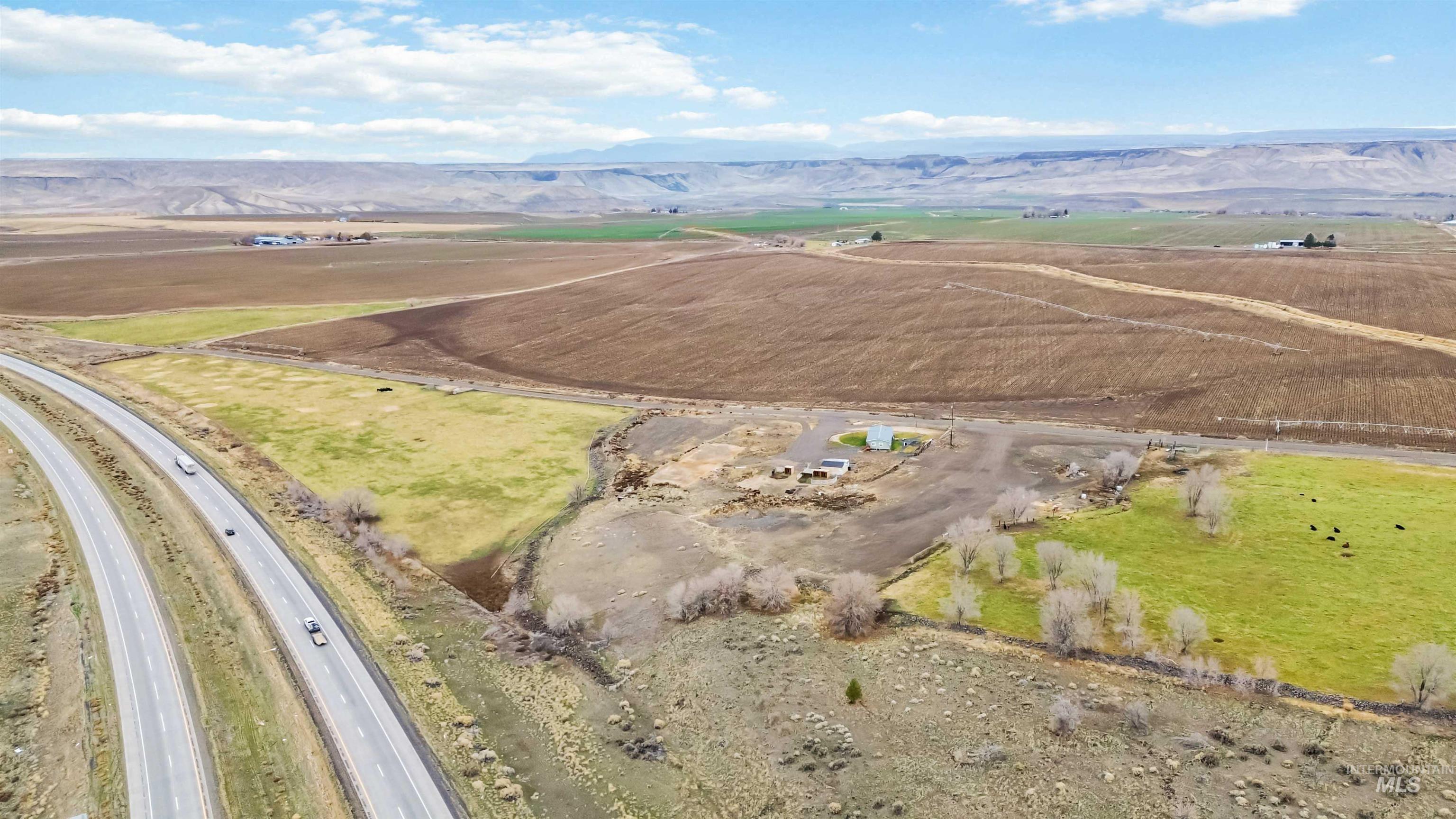 5827 E Little Basin Rd, King Hill, Idaho 83633, 4 Bedrooms, 2 Bathrooms, Residential For Sale, Price $405,000,MLS 98969564