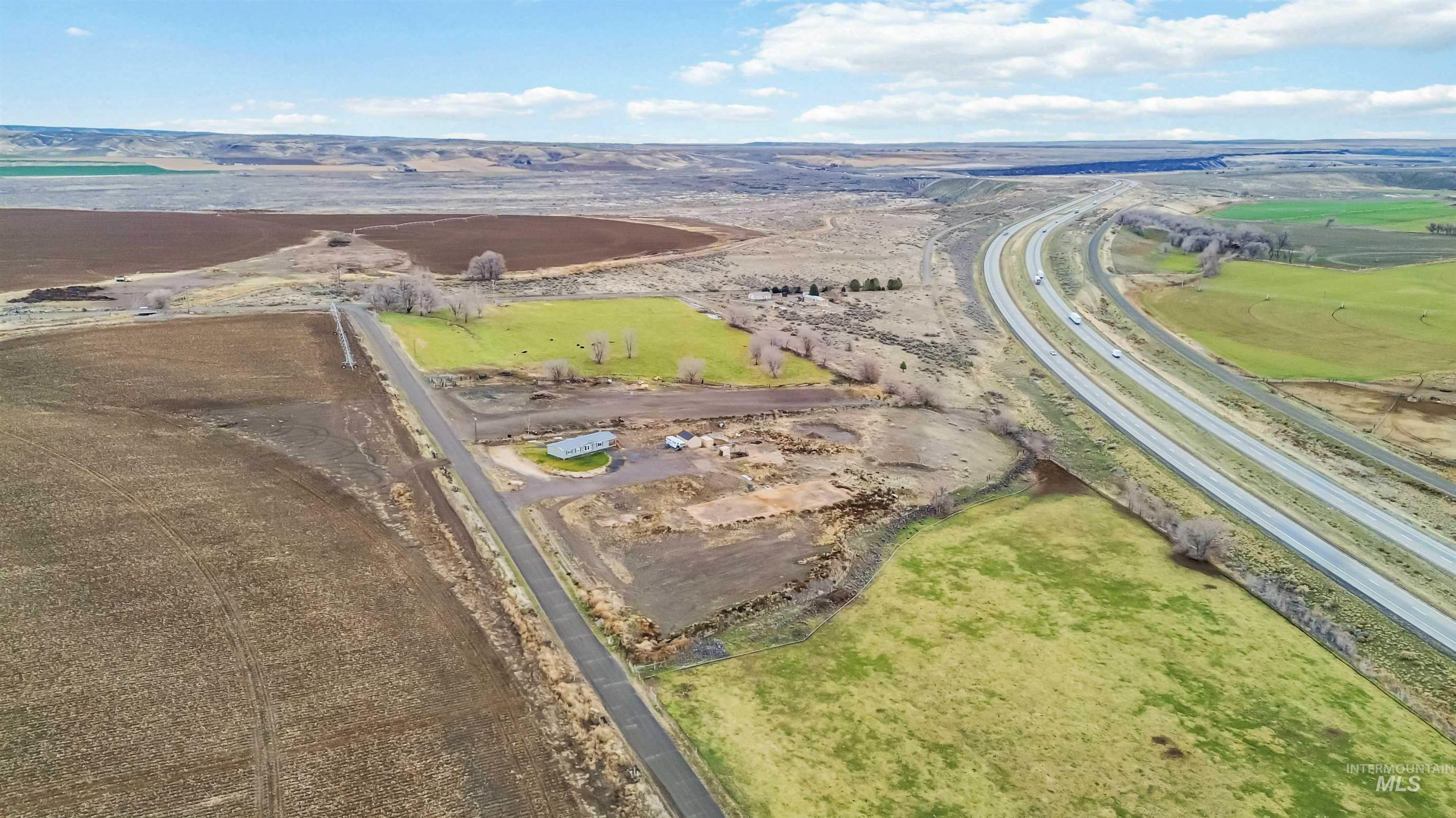 5827 E Little Basin Rd, King Hill, Idaho 83633, 4 Bedrooms, 2 Bathrooms, Residential For Sale, Price $405,000,MLS 98969564