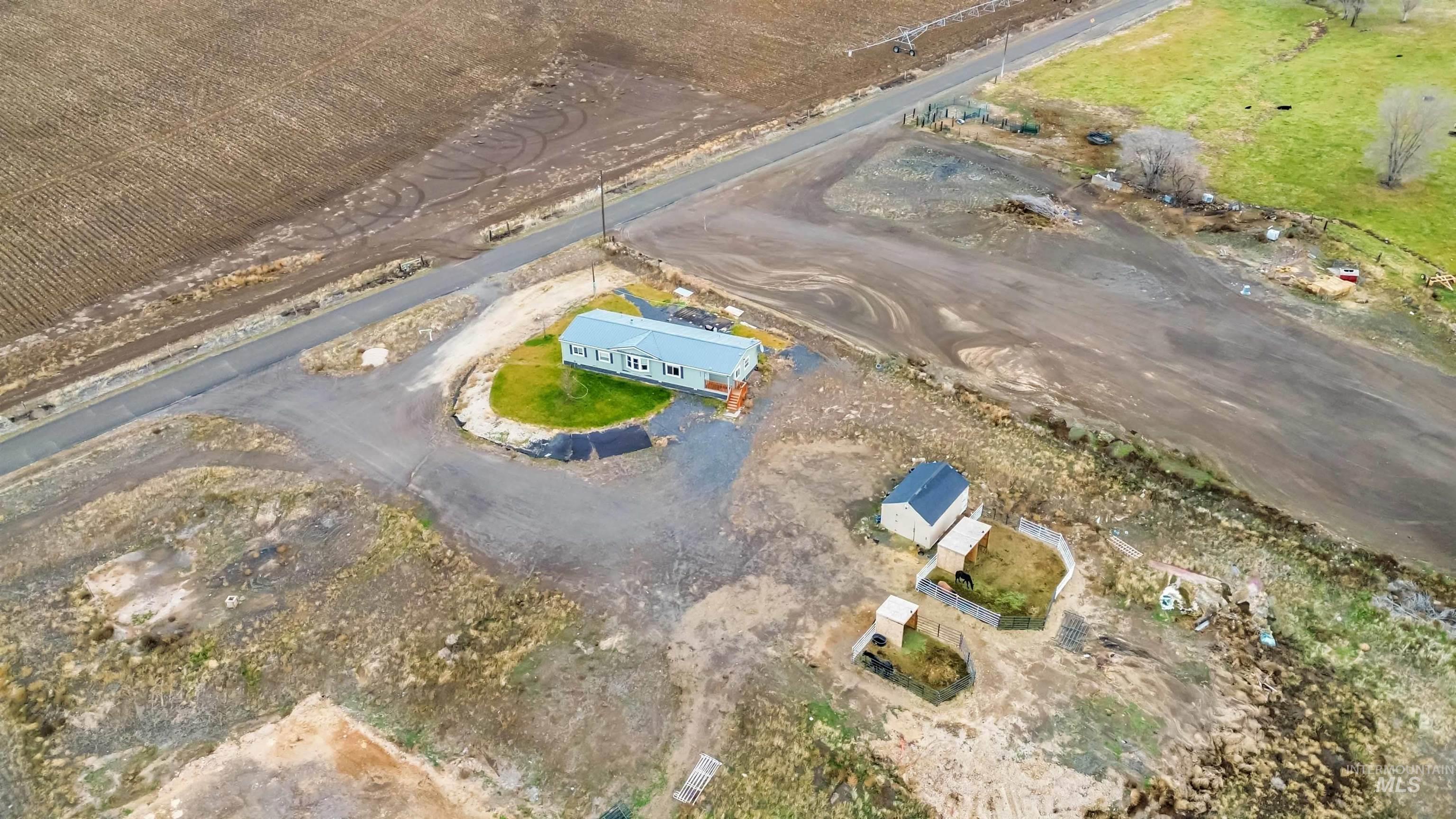 5827 E Little Basin Rd, King Hill, Idaho 83633, 4 Bedrooms, 2 Bathrooms, Residential For Sale, Price $405,000,MLS 98969564