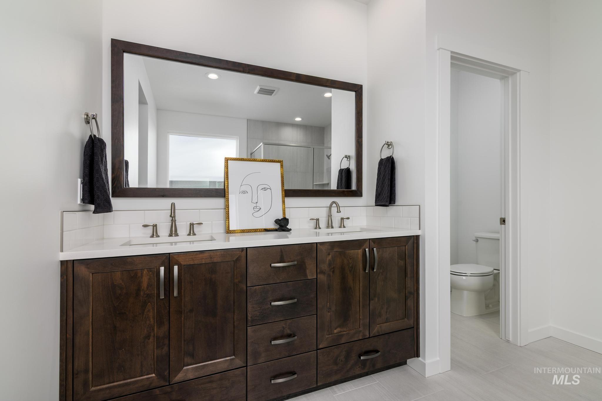 1727 W Arya St, Kuna, Idaho 83634, 4 Bedrooms, 3 Bathrooms, Residential For Sale, Price $589,000,MLS 98969565