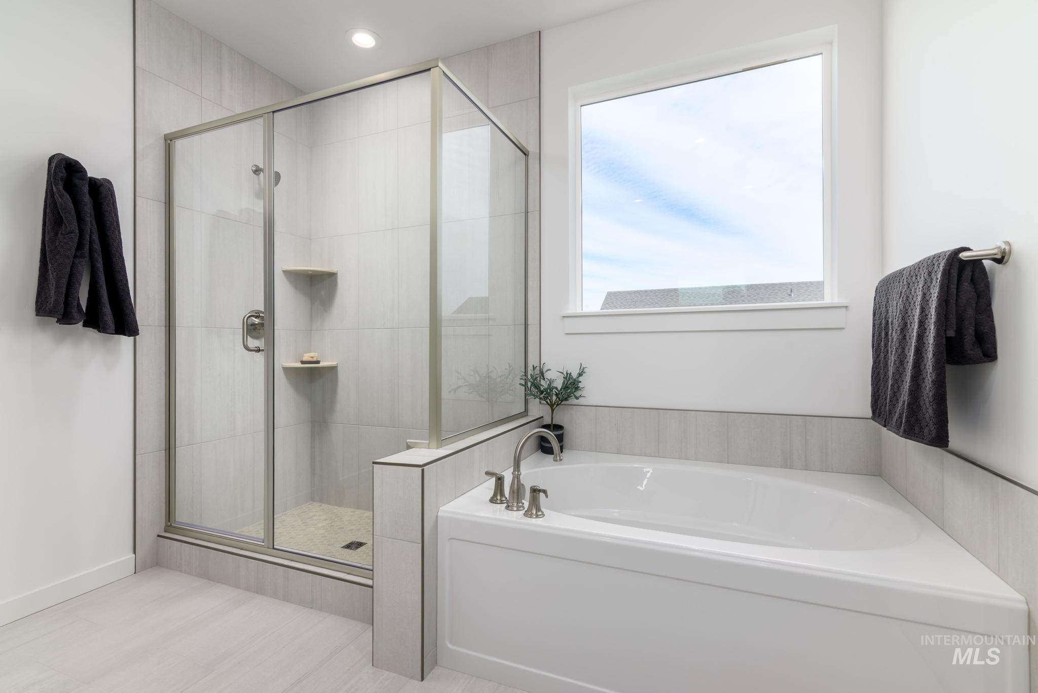 1727 W Arya St, Kuna, Idaho 83634, 4 Bedrooms, 3 Bathrooms, Residential For Sale, Price $589,000,MLS 98969565