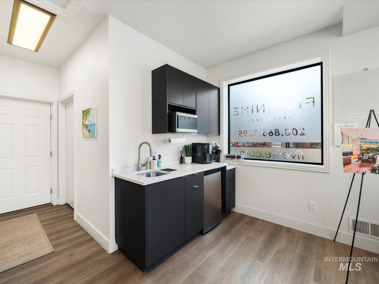 128 S Eagle Rd, Eagle, Idaho 83616, Business/Commercial For Sale, Price $3,800,800,MLS 98969566