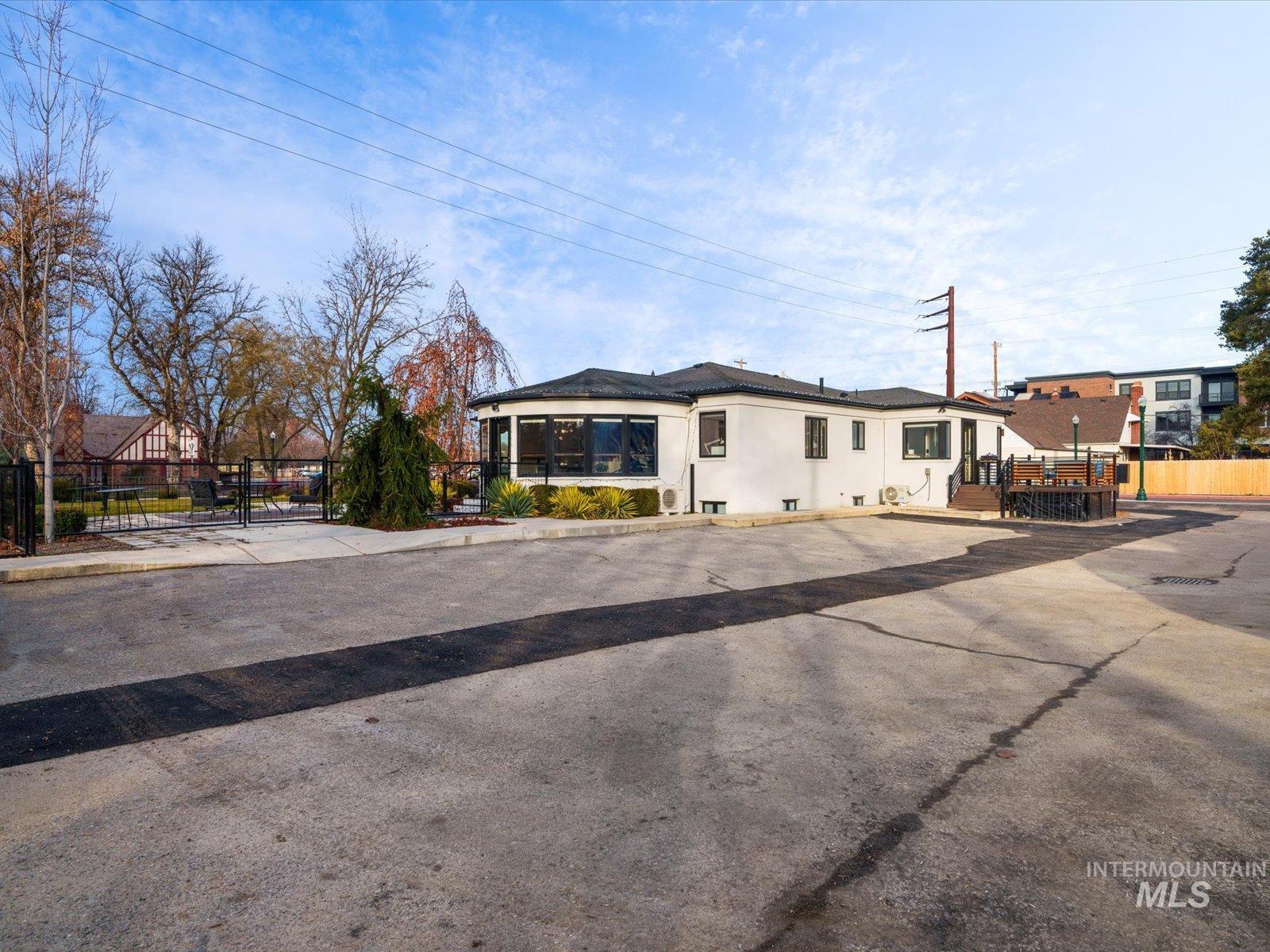 128 S Eagle Rd, Eagle, Idaho 83616, Business/Commercial For Sale, Price $3,800,800,MLS 98969566