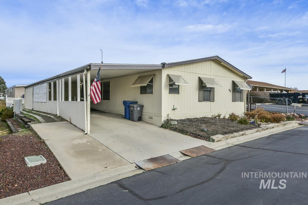 1907 W Flamingo W Flamingo #69, Nampa, Idaho 83651, 3 Bedrooms, 2 Bathrooms, Residential For Sale, Price $175,000, 98969571