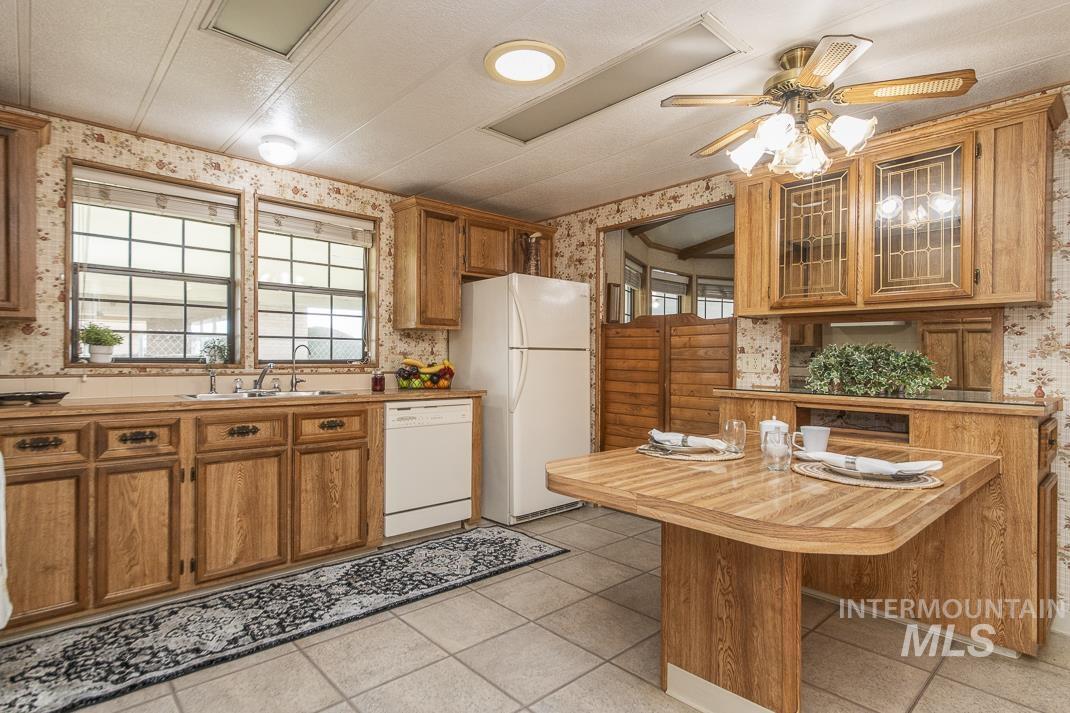 1907 W Flamingo W Flamingo #69, Nampa, Idaho 83651, 3 Bedrooms, 2 Bathrooms, Residential For Sale, Price $175,000, 98969571