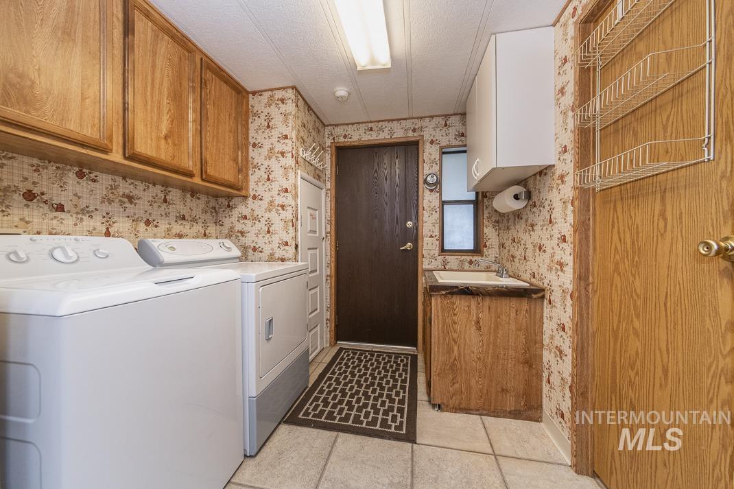 1907 W Flamingo W Flamingo #69, Nampa, Idaho 83651, 3 Bedrooms, 2 Bathrooms, Residential For Sale, Price $175,000, 98969571