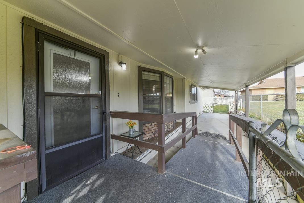 1907 W Flamingo W Flamingo #69, Nampa, Idaho 83651, 3 Bedrooms, 2 Bathrooms, Residential For Sale, Price $175,000, 98969571