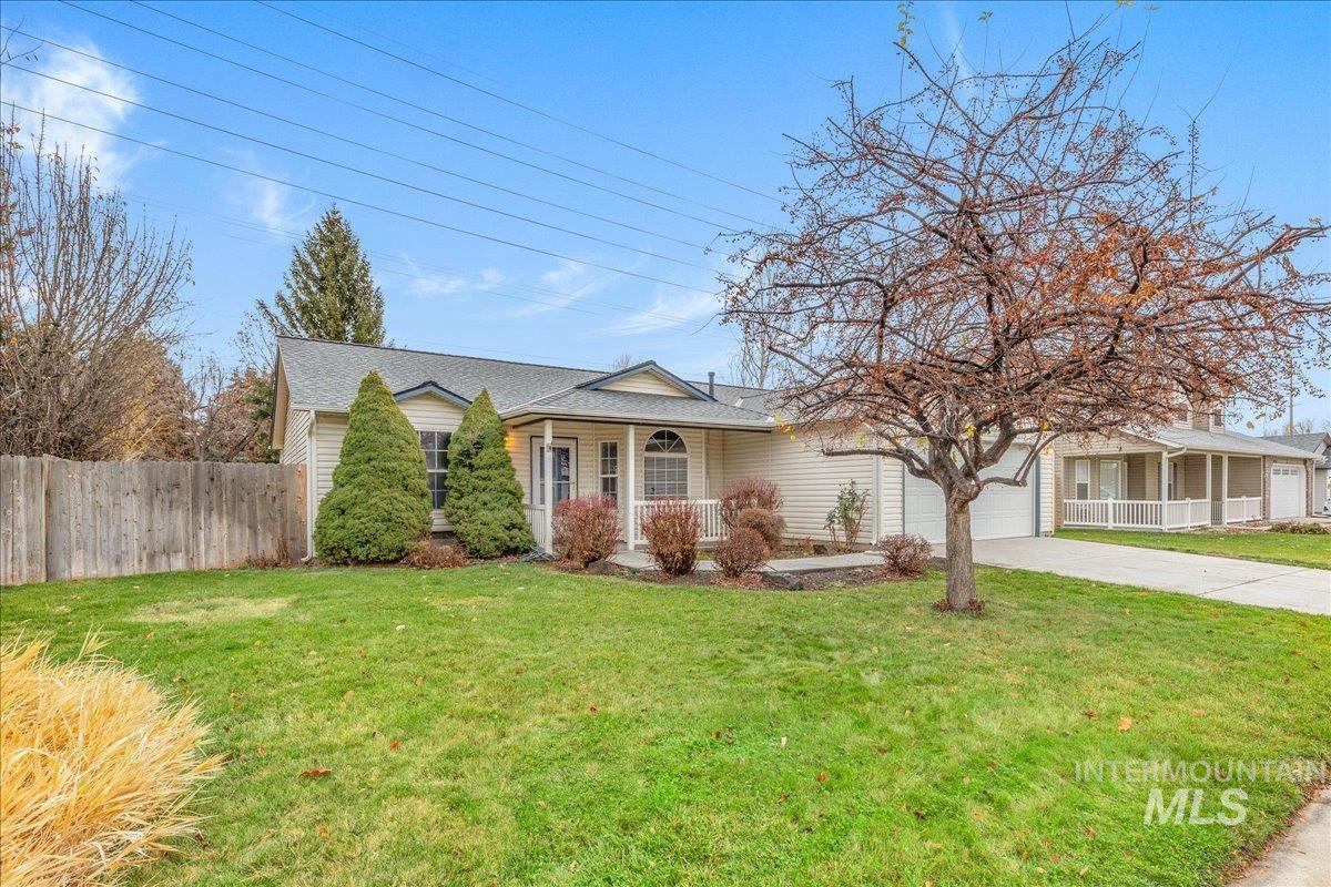 2026 S Scranton Way, Boise, Idaho 83709, 4 Bedrooms, 2 Bathrooms, Residential For Sale, Price $389,000,MLS 98969572