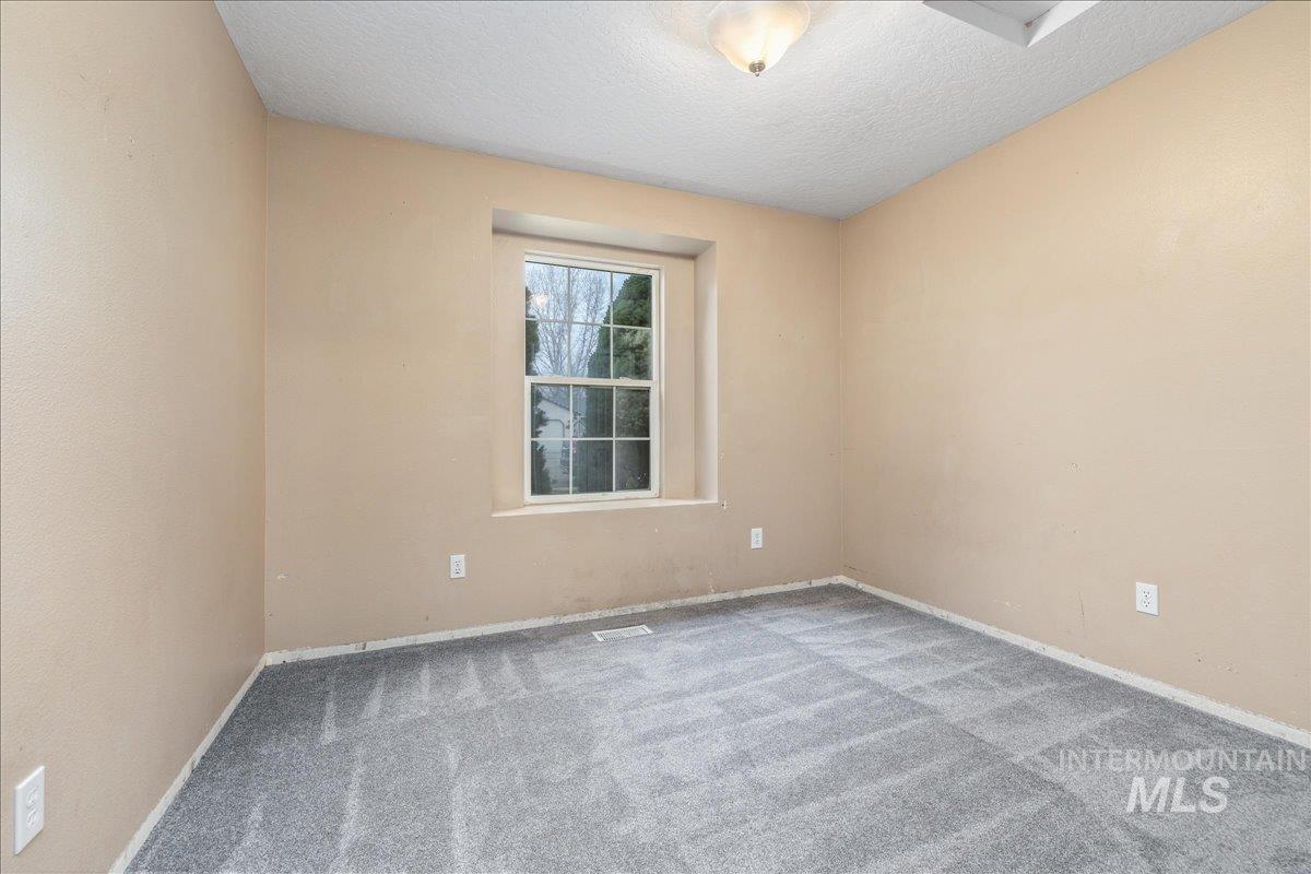 2026 S Scranton Way, Boise, Idaho 83709, 4 Bedrooms, 2 Bathrooms, Residential For Sale, Price $389,000,MLS 98969572