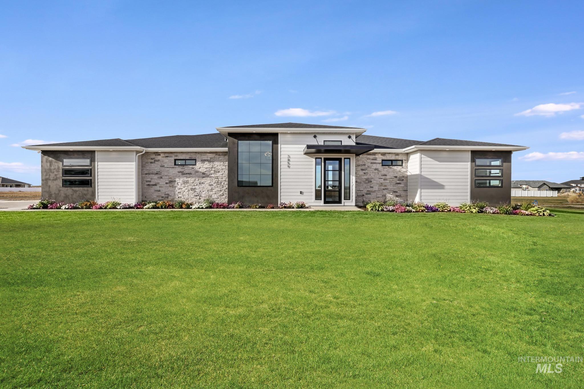 3859 N 3570 E, Kimberly, Idaho 83341, 4 Bedrooms, 2.5 Bathrooms, Residential For Sale, Price $949,900,MLS 98969581