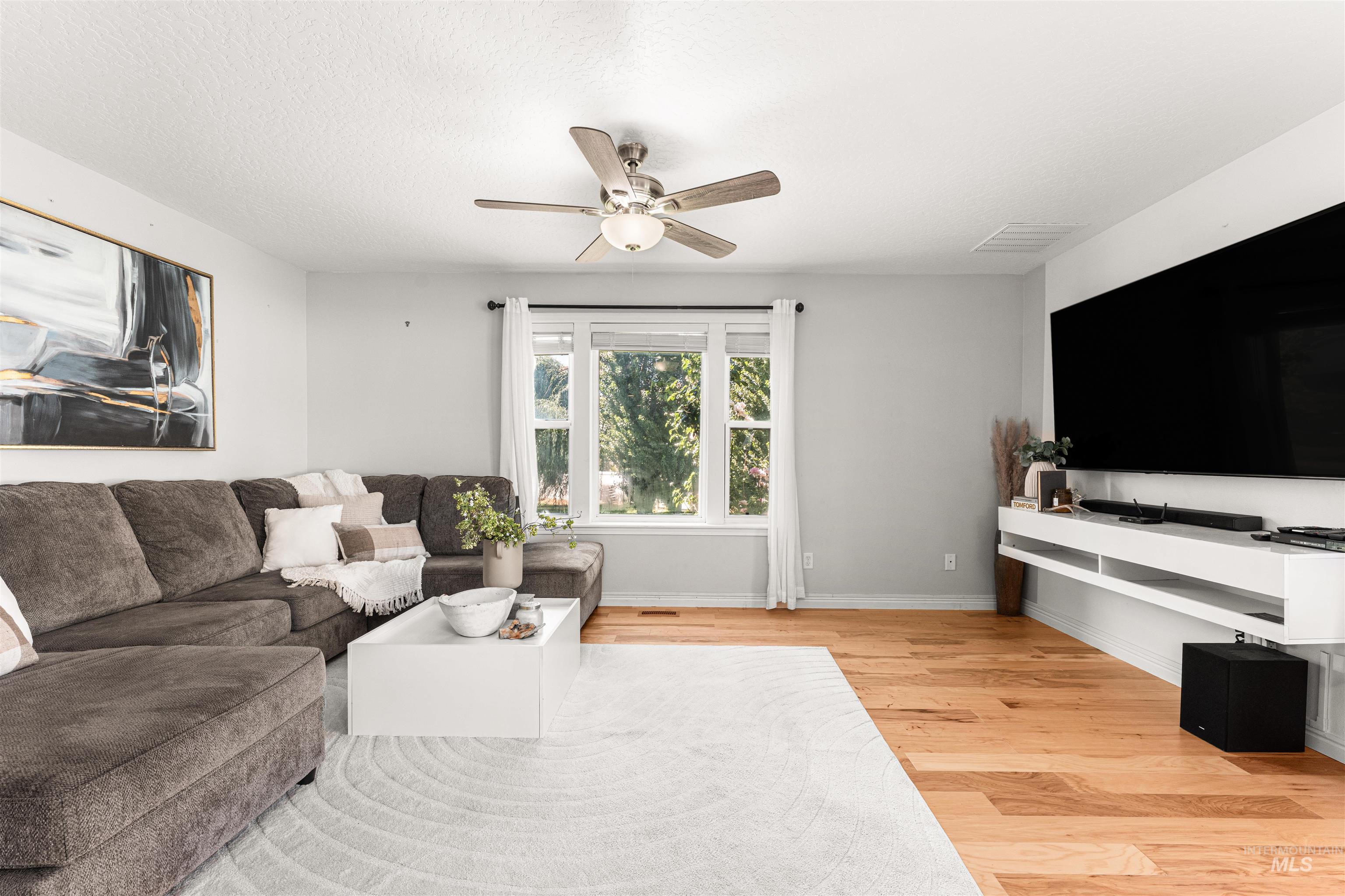 728 N Apricot Pl, Nampa, Idaho 83687, 4 Bedrooms, 2.5 Bathrooms, Residential For Sale, Price $569,900, 98969589