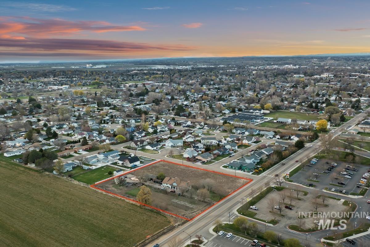 3514 S Indiana Ave, Caldwell, Idaho 83605, 7 Bedrooms, 3 Bathrooms, Residential For Sale, Price $2,000,000, 98969591