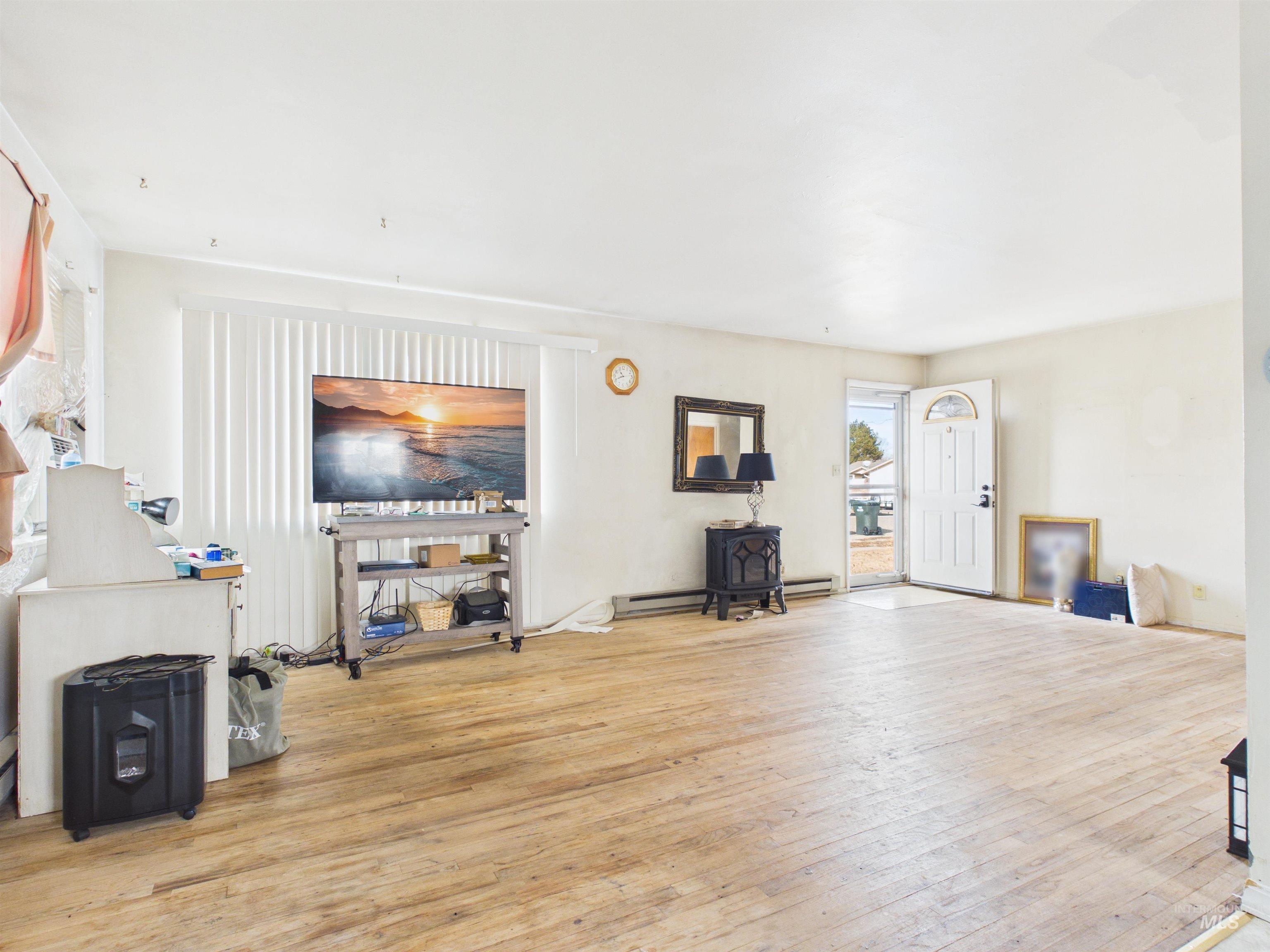 530 Birch Dr, Heyburn, Idaho 83336, 3 Bedrooms, 1 Bathroom, Residential For Sale, Price $242,000, 98969594