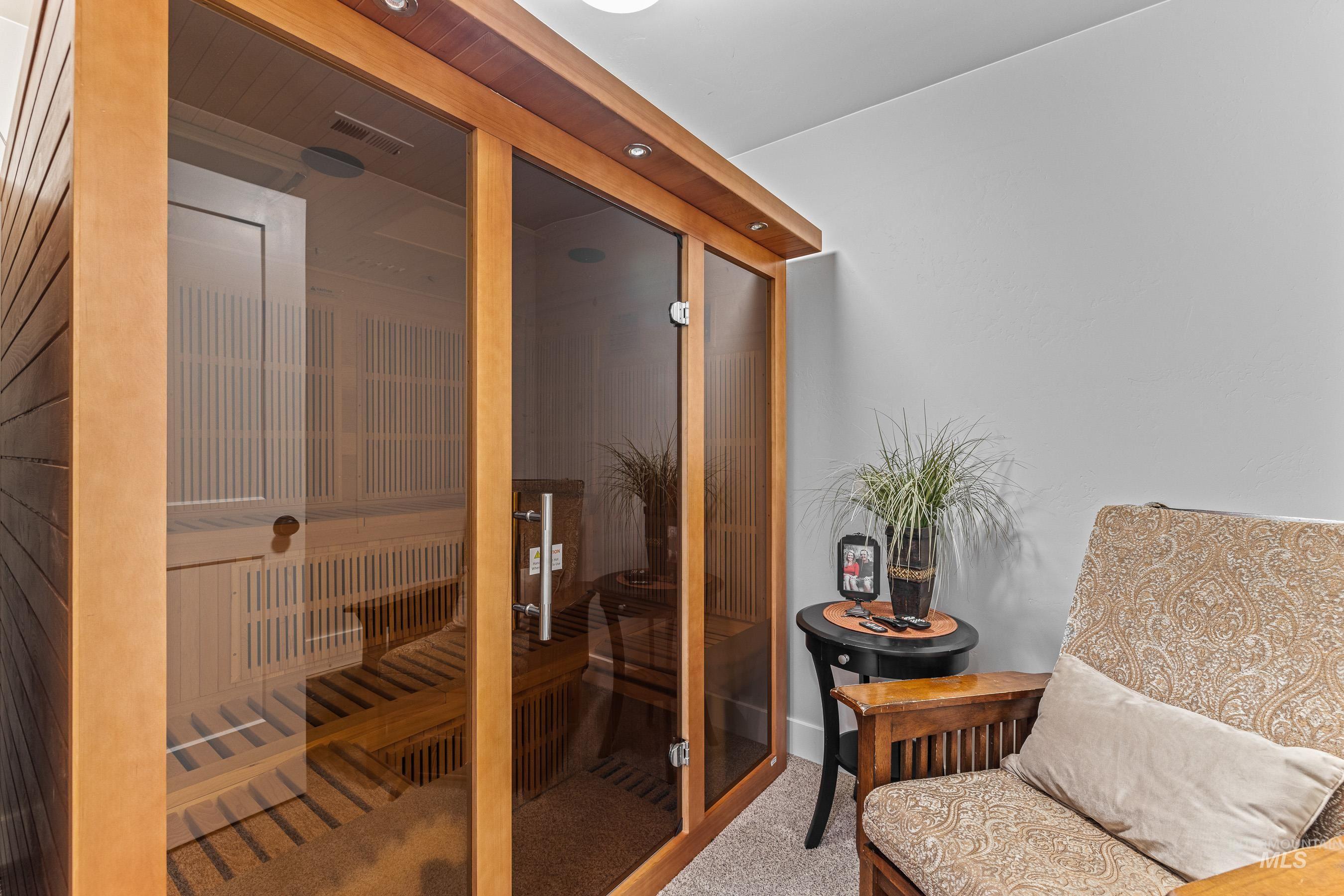 Sauna with carpet floors