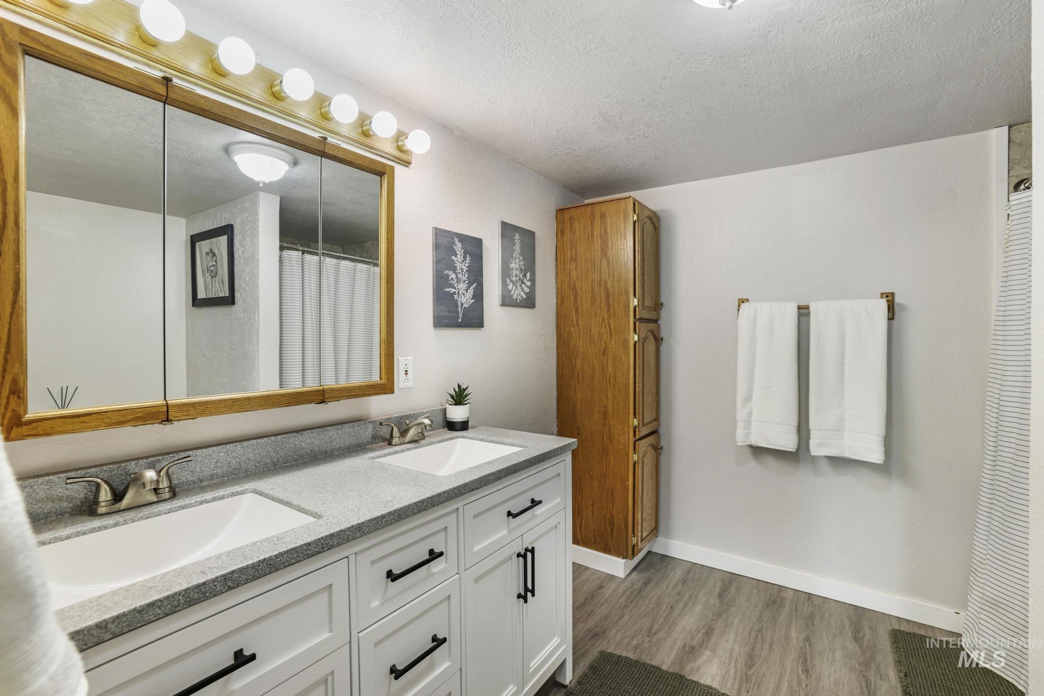 1859 Elmwood Road, Gooding, Idaho 83330, 3 Bedrooms, 2.5 Bathrooms, Residential For Sale, Price $349,000, 98969603