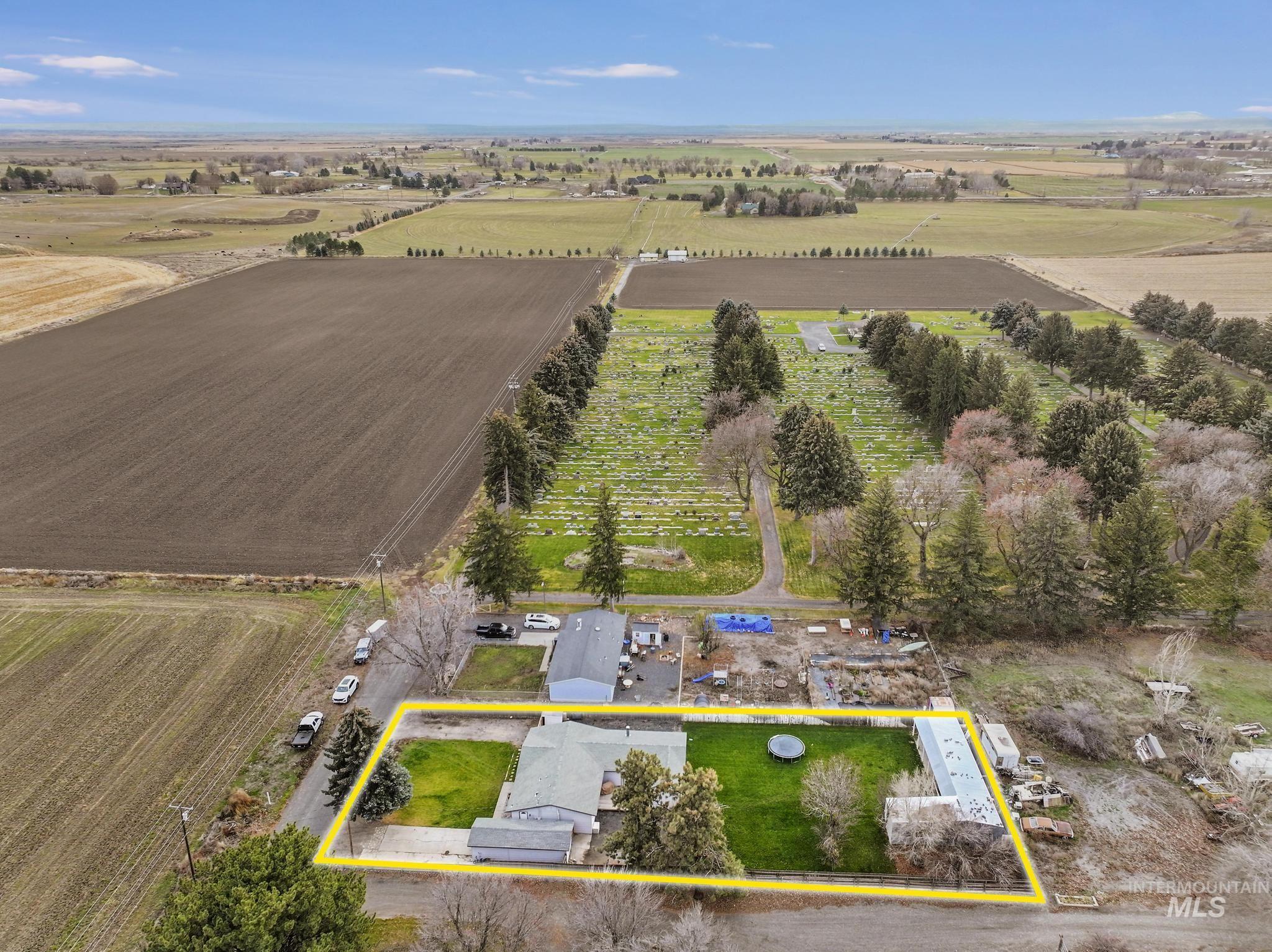 1859 Elmwood Road, Gooding, Idaho 83330, 3 Bedrooms, 2.5 Bathrooms, Residential For Sale, Price $349,000, 98969603