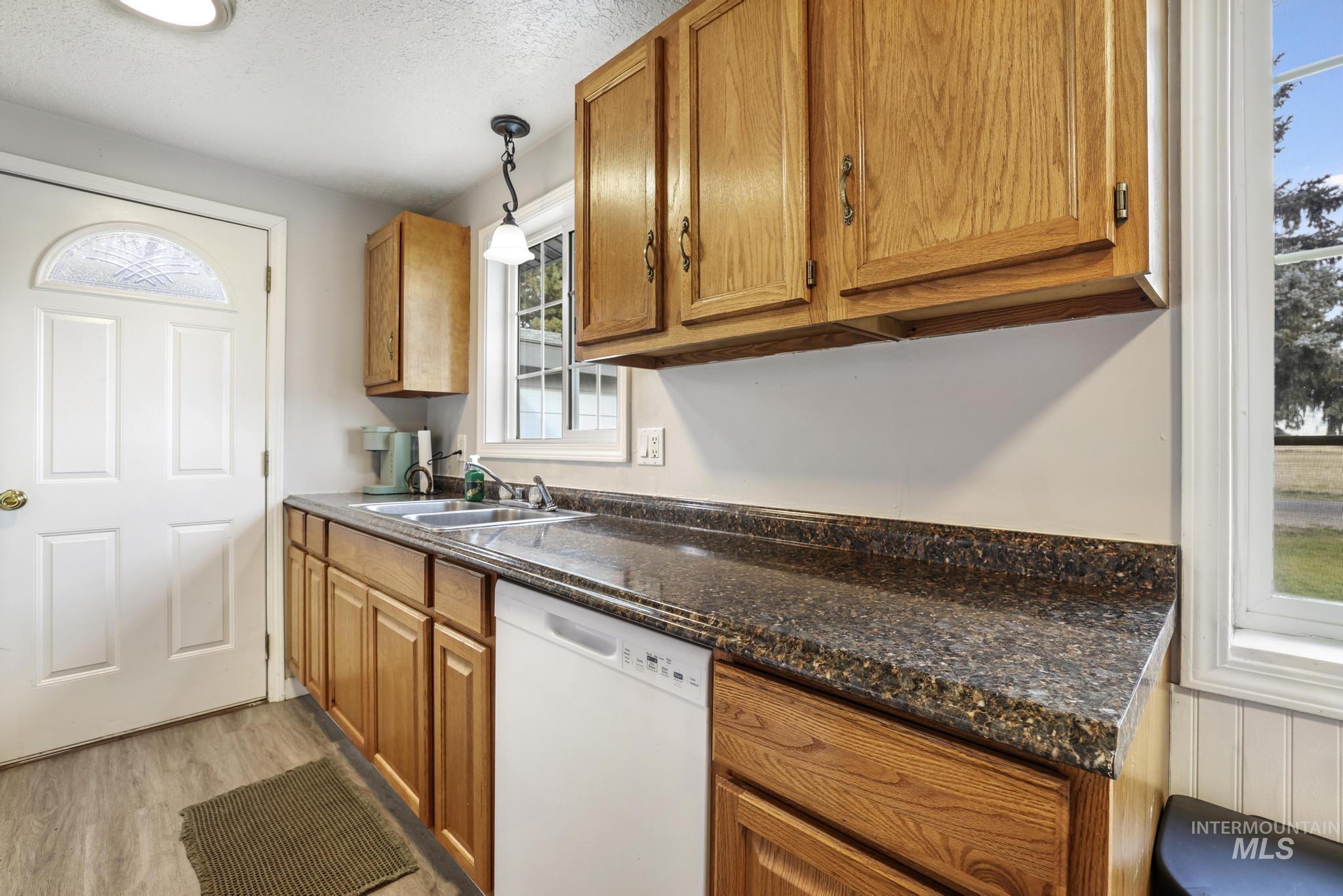 1859 Elmwood Road, Gooding, Idaho 83330, 3 Bedrooms, 2.5 Bathrooms, Residential For Sale, Price $349,000, 98969603