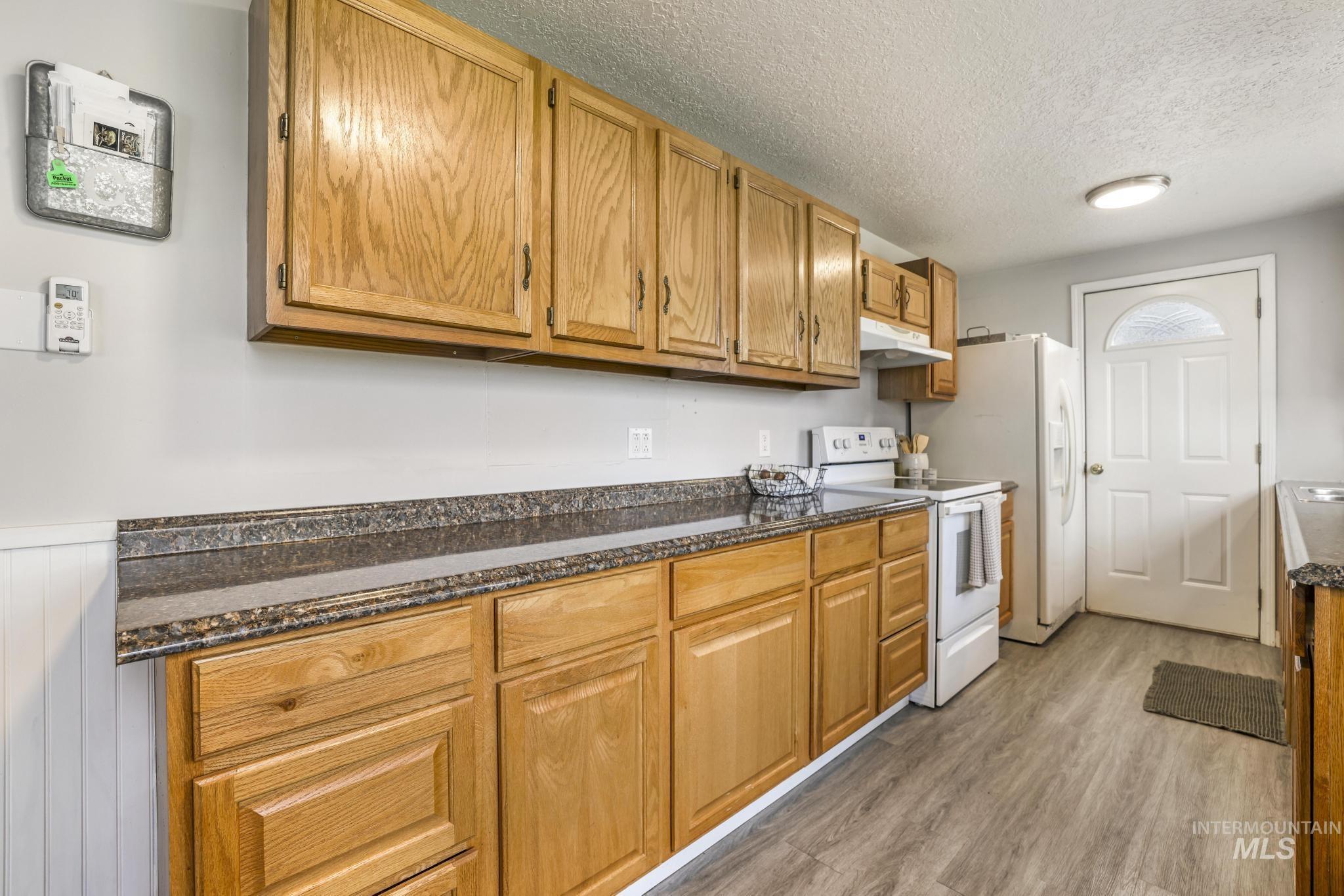 1859 Elmwood Road, Gooding, Idaho 83330, 3 Bedrooms, 2.5 Bathrooms, Residential For Sale, Price $349,000, 98969603