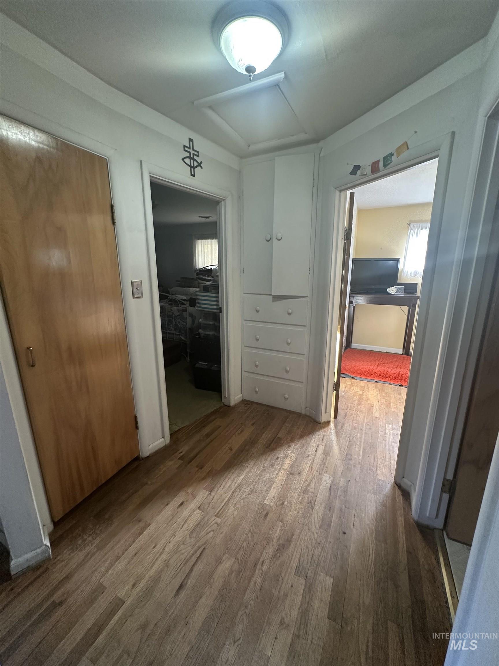 435 S 10th E, Mountain Home, Idaho 83647, 3 Bedrooms, 1.5 Bathrooms, Residential For Sale, Price $256,000, 98969604