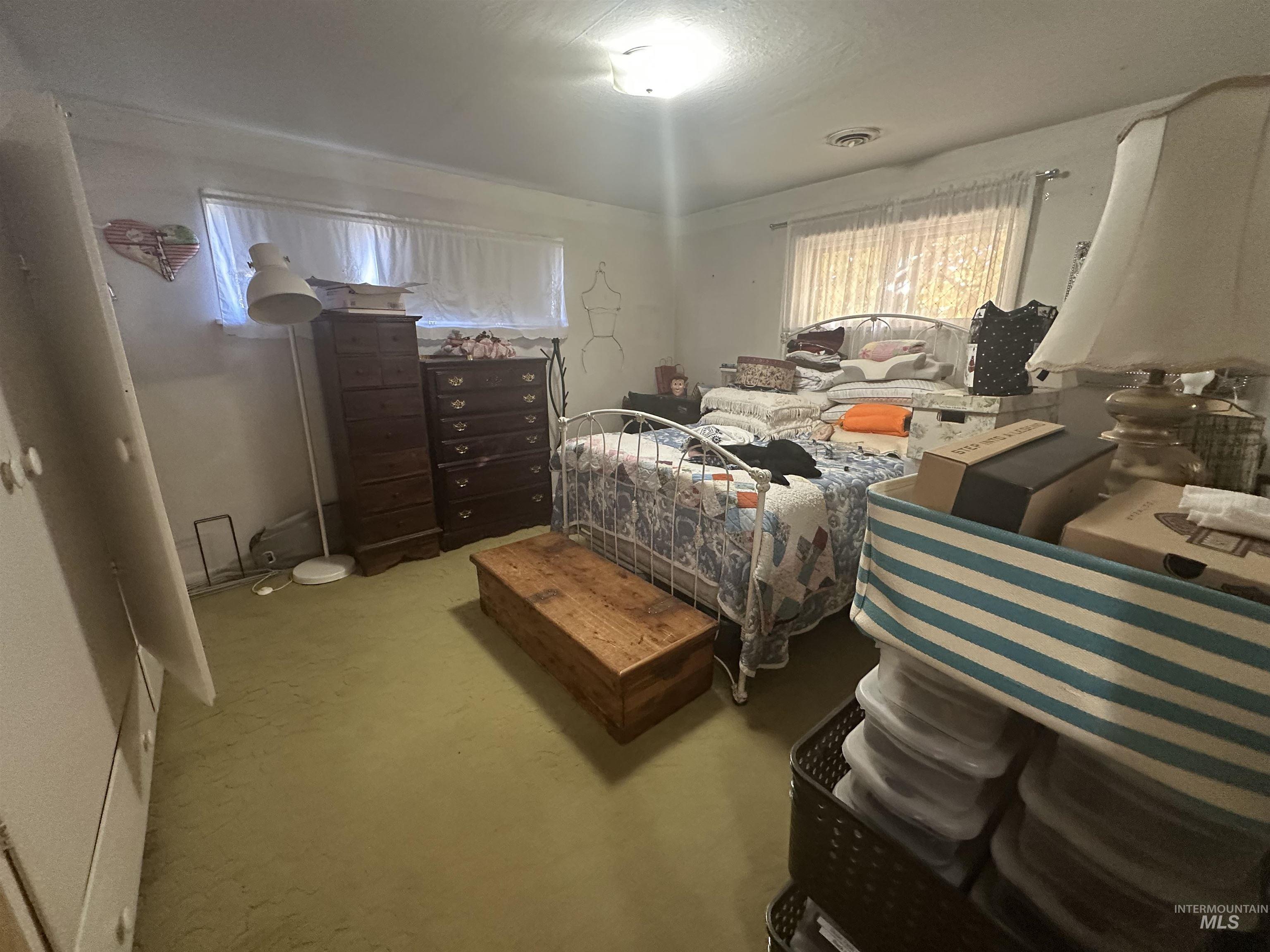 435 S 10th E, Mountain Home, Idaho 83647, 3 Bedrooms, 1.5 Bathrooms, Residential For Sale, Price $256,000, 98969604