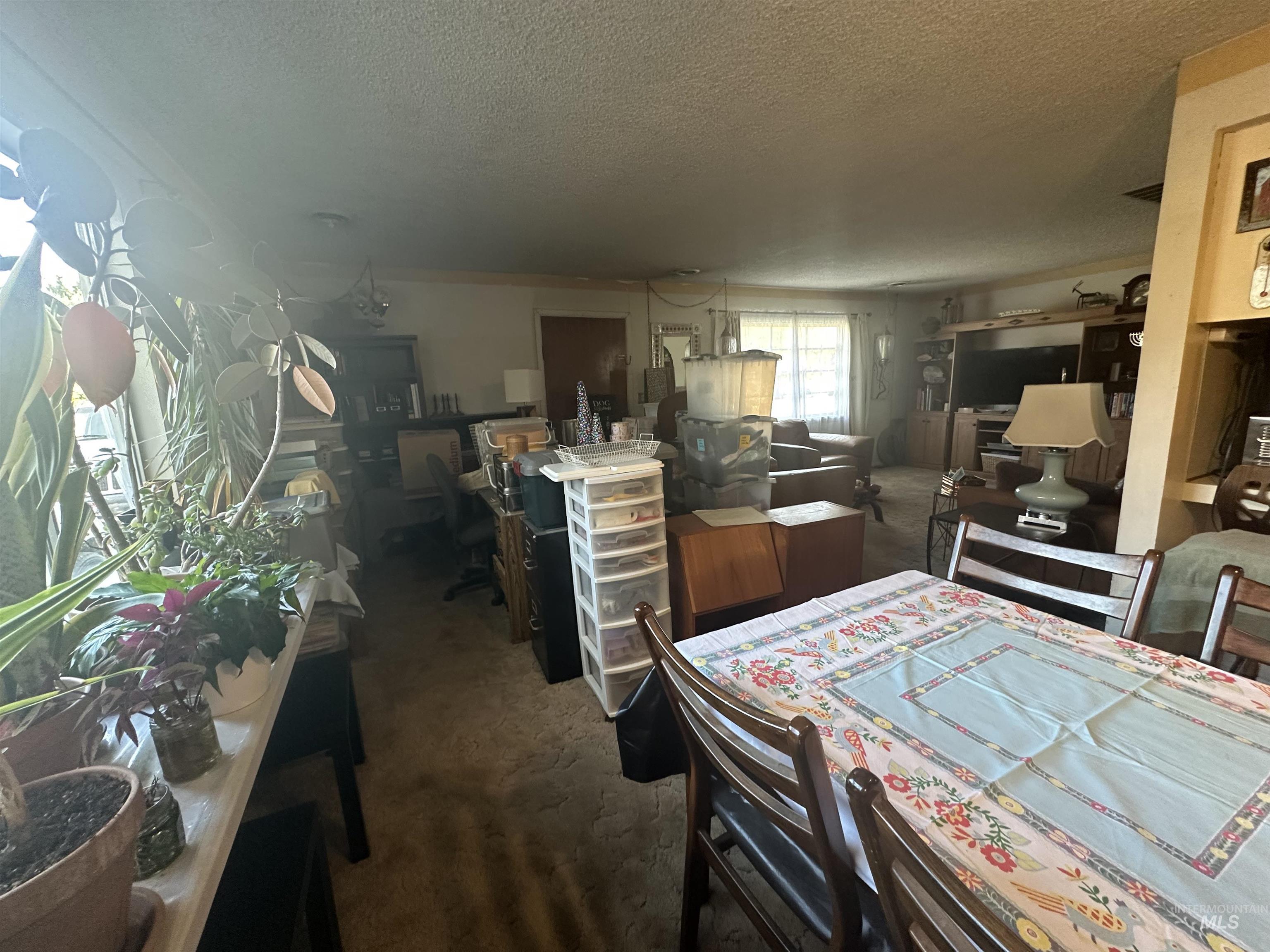 435 S 10th E, Mountain Home, Idaho 83647, 3 Bedrooms, 1.5 Bathrooms, Residential For Sale, Price $256,000, 98969604