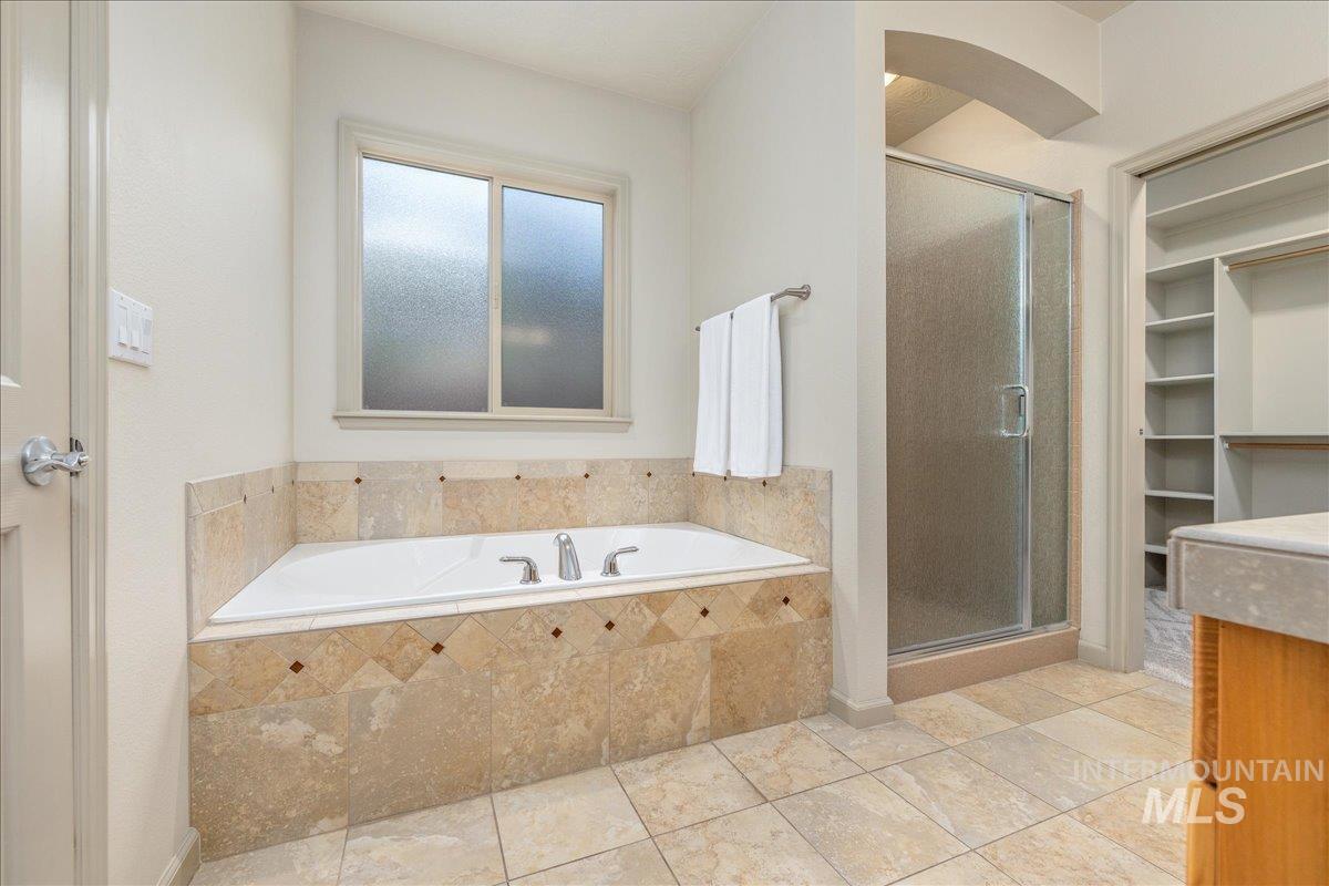 1300 W Barrymore Dr, Meridian, Idaho 83646-3925, 3 Bedrooms, 2 Bathrooms, Residential For Sale, Price $585,000, 98969608