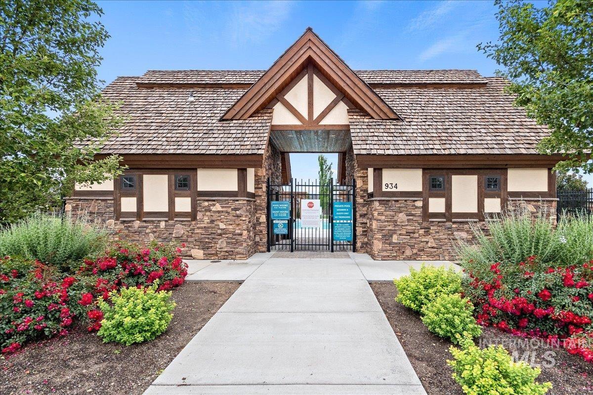 1300 W Barrymore Dr, Meridian, Idaho 83646-3925, 3 Bedrooms, 2 Bathrooms, Residential For Sale, Price $585,000, 98969608