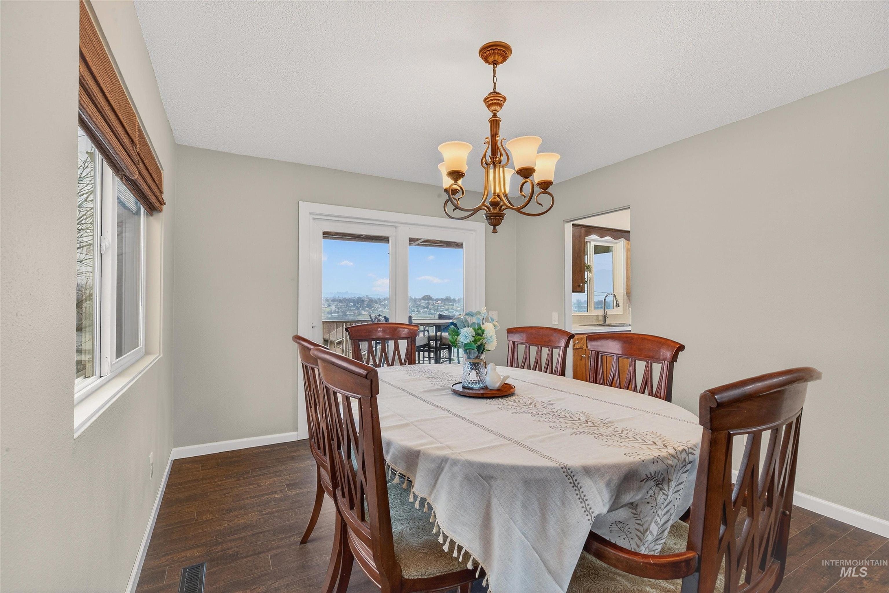 2244 2nd Street, Lewiston, Idaho 83501, 4 Bedrooms, 2 Bathrooms, Residential For Sale, Price $487,500,MLS 98969611