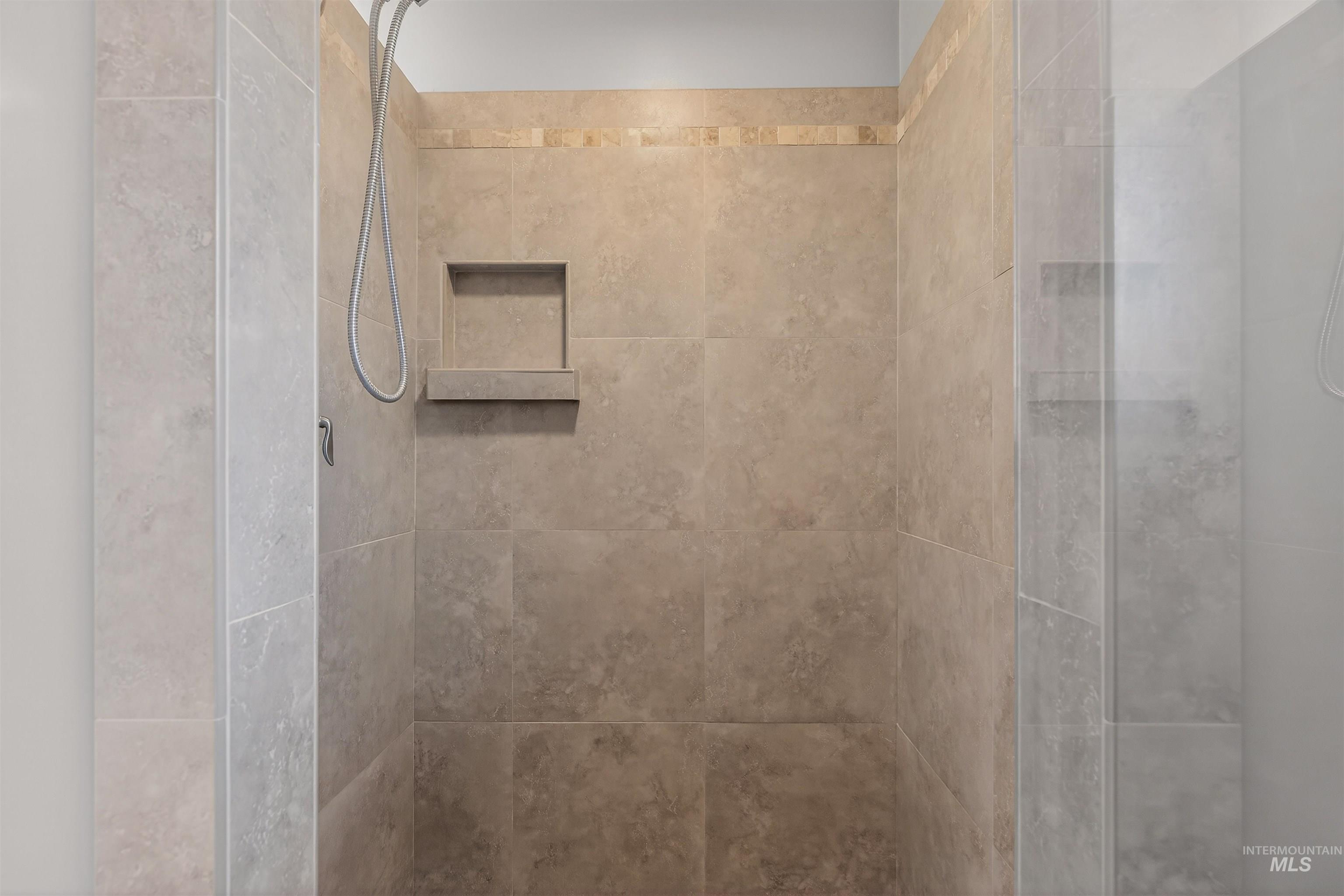 2244 2nd Street, Lewiston, Idaho 83501, 4 Bedrooms, 2 Bathrooms, Residential For Sale, Price $487,500,MLS 98969611