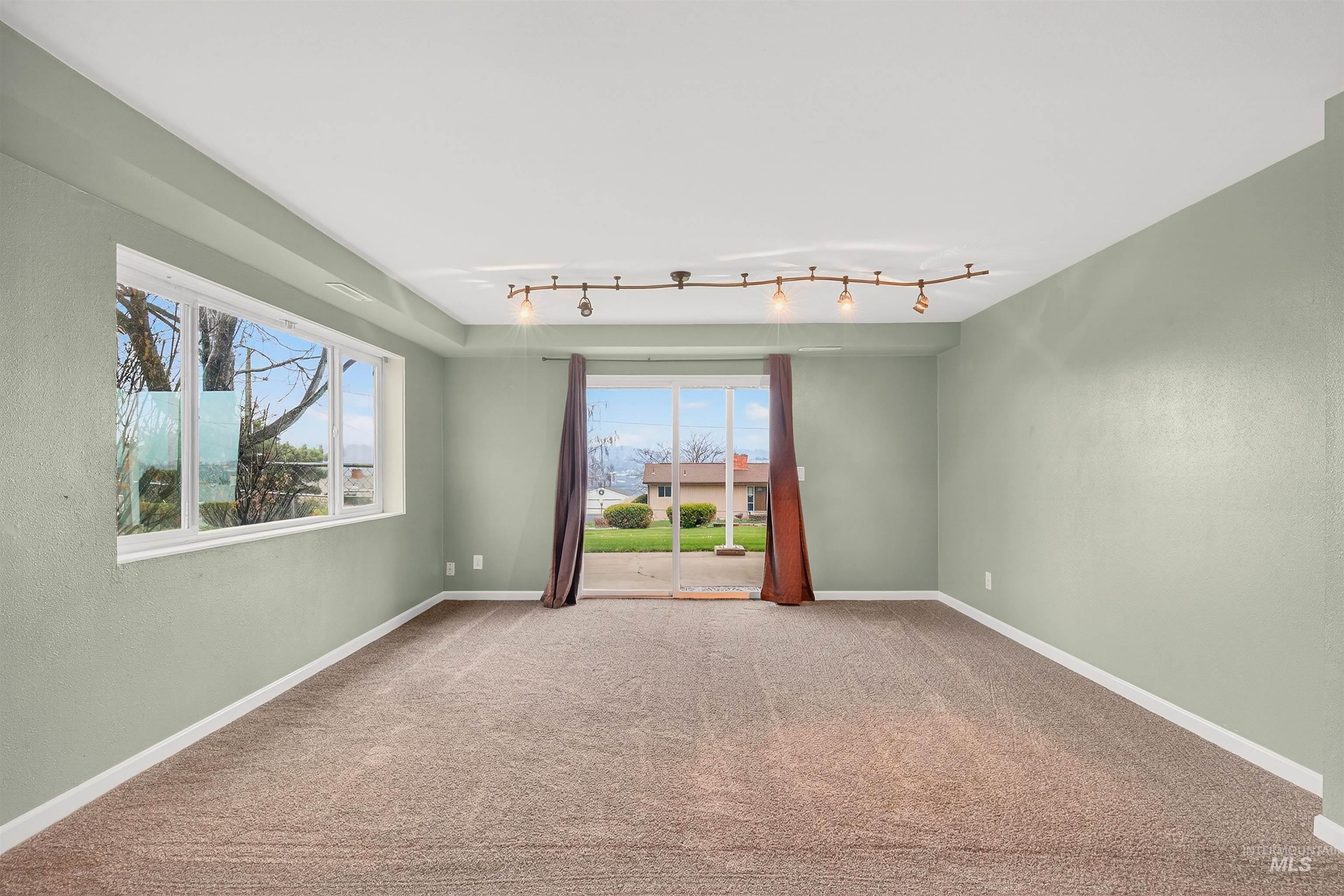 2244 2nd Street, Lewiston, Idaho 83501, 4 Bedrooms, 2 Bathrooms, Residential For Sale, Price $487,500,MLS 98969611