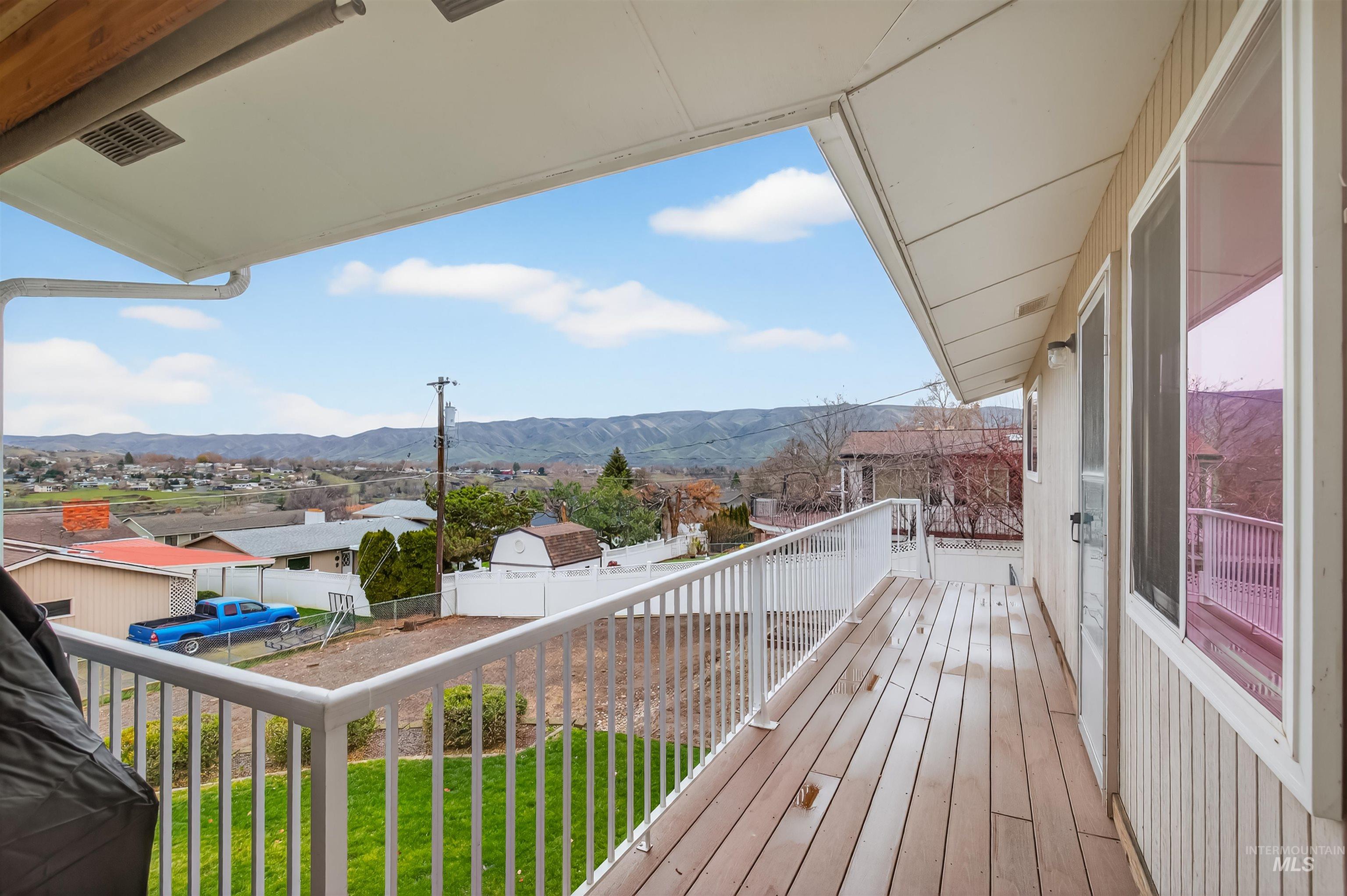 2244 2nd Street, Lewiston, Idaho 83501, 4 Bedrooms, 2 Bathrooms, Residential For Sale, Price $487,500,MLS 98969611