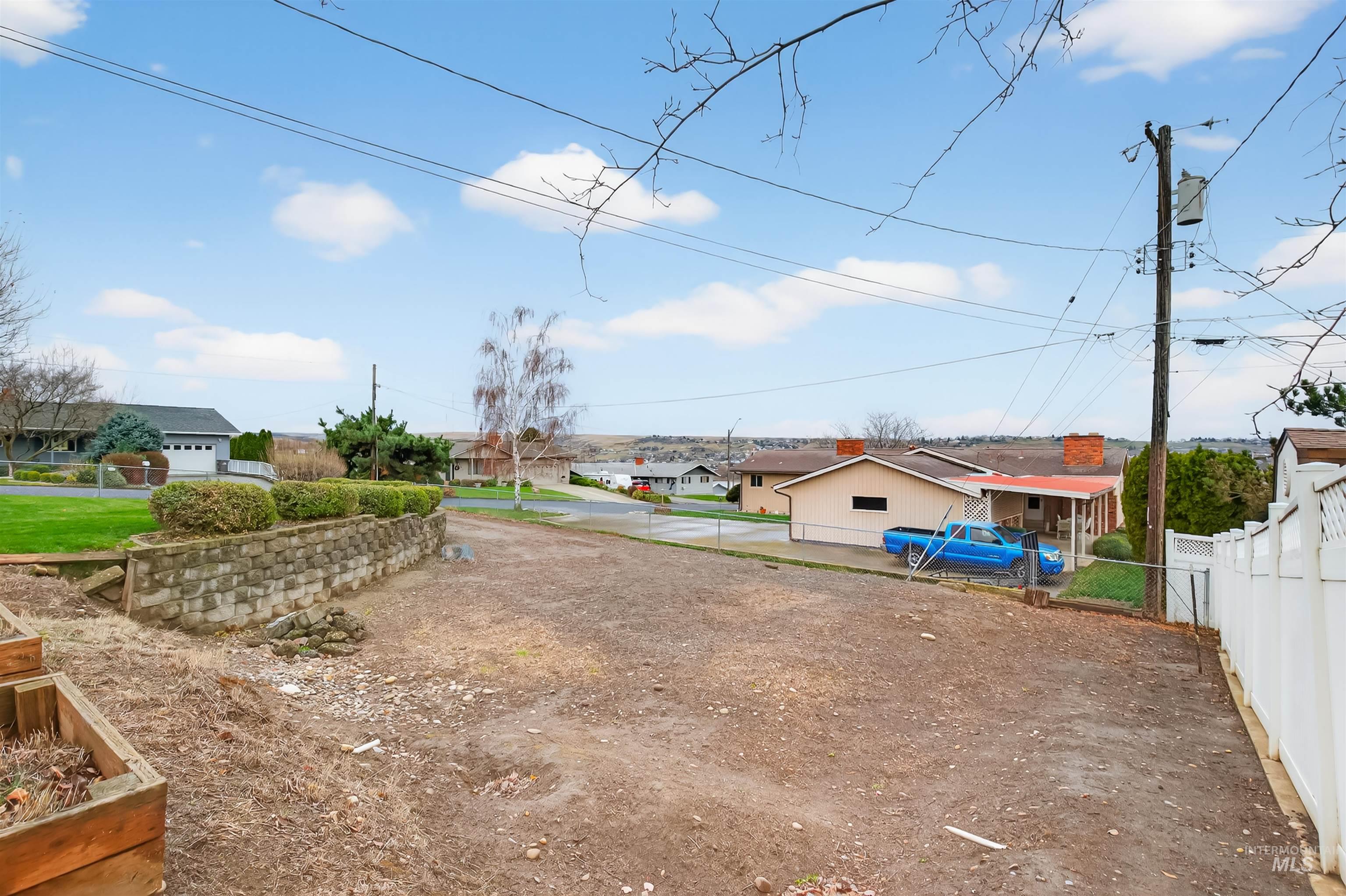 2244 2nd Street, Lewiston, Idaho 83501, 4 Bedrooms, 2 Bathrooms, Residential For Sale, Price $487,500,MLS 98969611