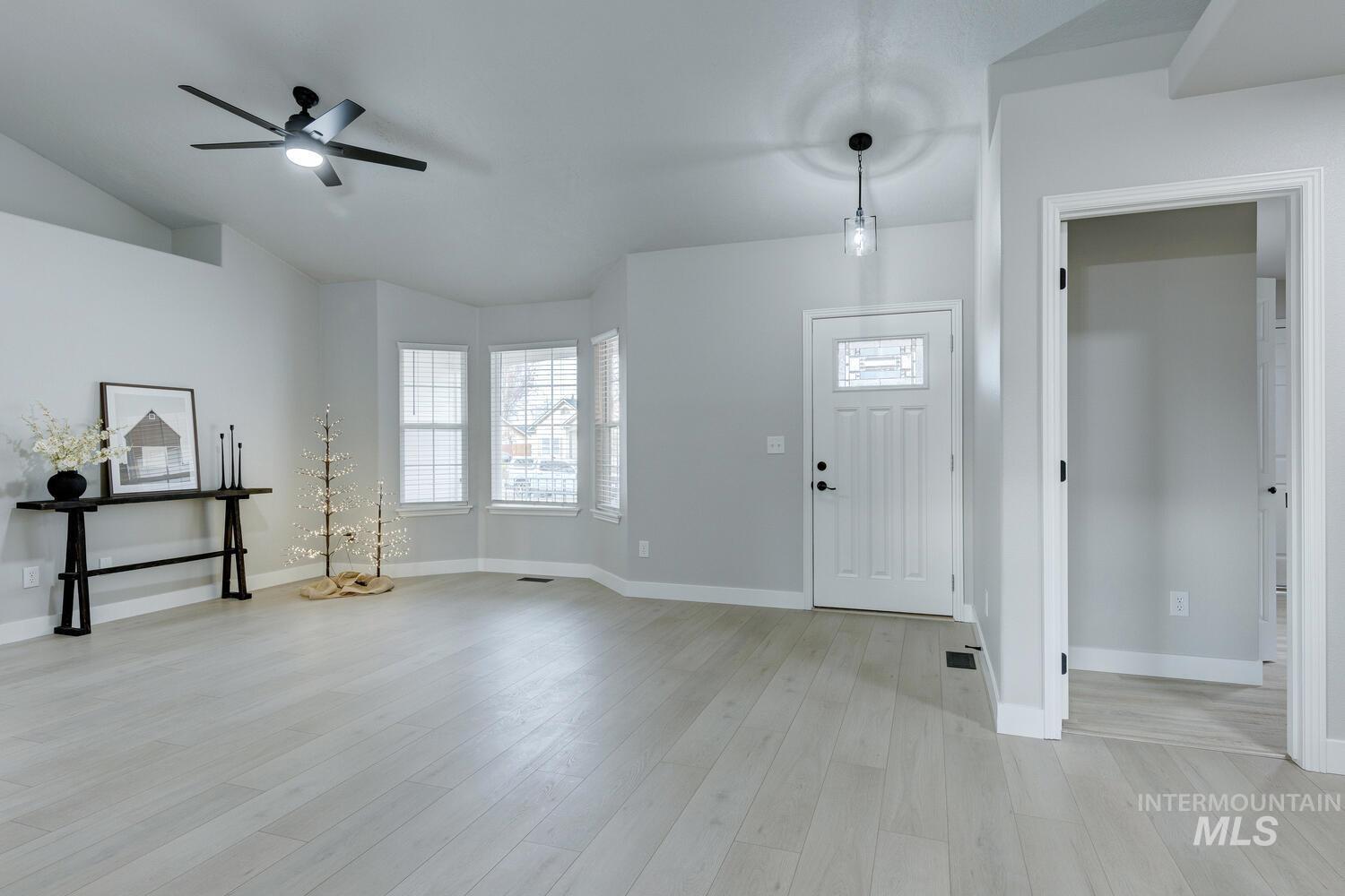 919 Muirfield, Nampa, Idaho 83686, 4 Bedrooms, 2 Bathrooms, Residential For Sale, Price $433,700,MLS 98969617