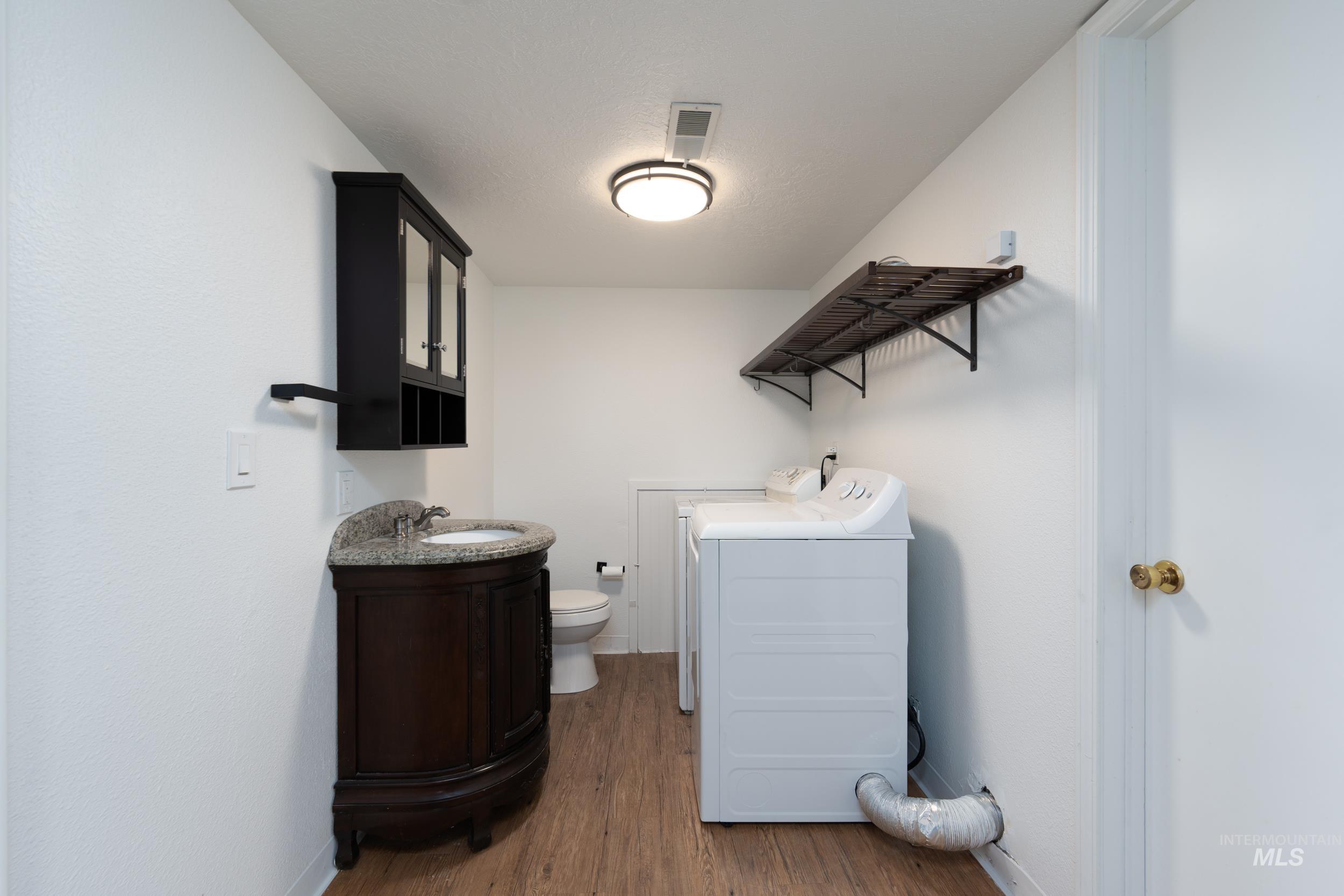 4907 Stamm Ln, Nampa, Idaho 83687, 3 Bedrooms, 2.5 Bathrooms, Residential For Sale, Price $829,000, 98969619