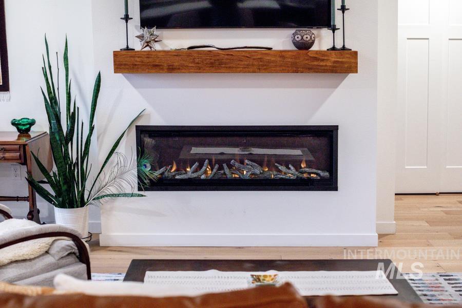 103 N Almon #203, Moscow, Idaho 83843, 2 Bedrooms, 2 Bathrooms, Residential For Sale, Price $419,000,MLS 98969620