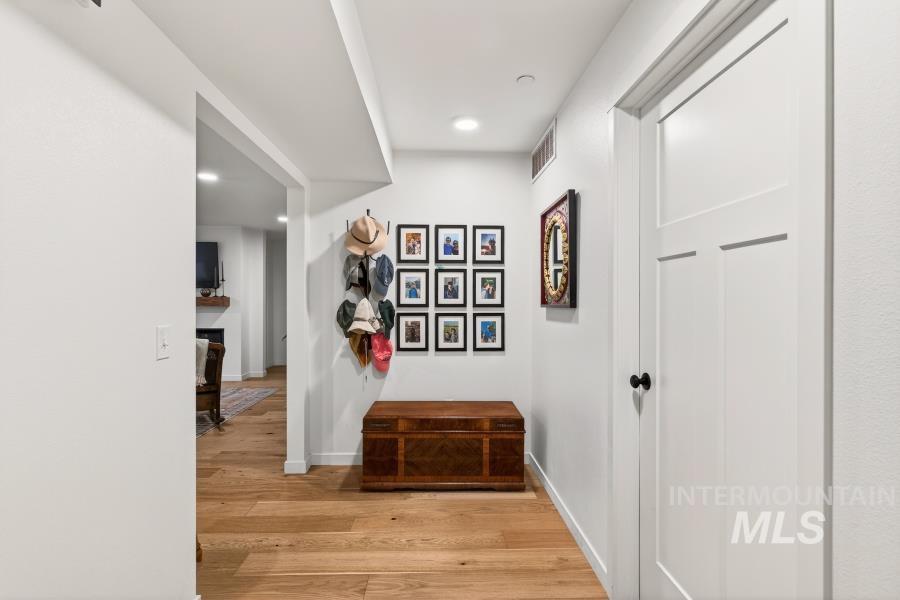 103 N Almon #203, Moscow, Idaho 83843, 2 Bedrooms, 2 Bathrooms, Residential For Sale, Price $419,000,MLS 98969620