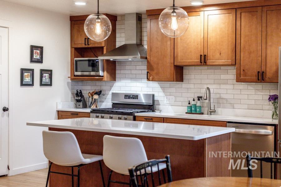 103 N Almon #203, Moscow, Idaho 83843, 2 Bedrooms, 2 Bathrooms, Residential For Sale, Price $419,000,MLS 98969620