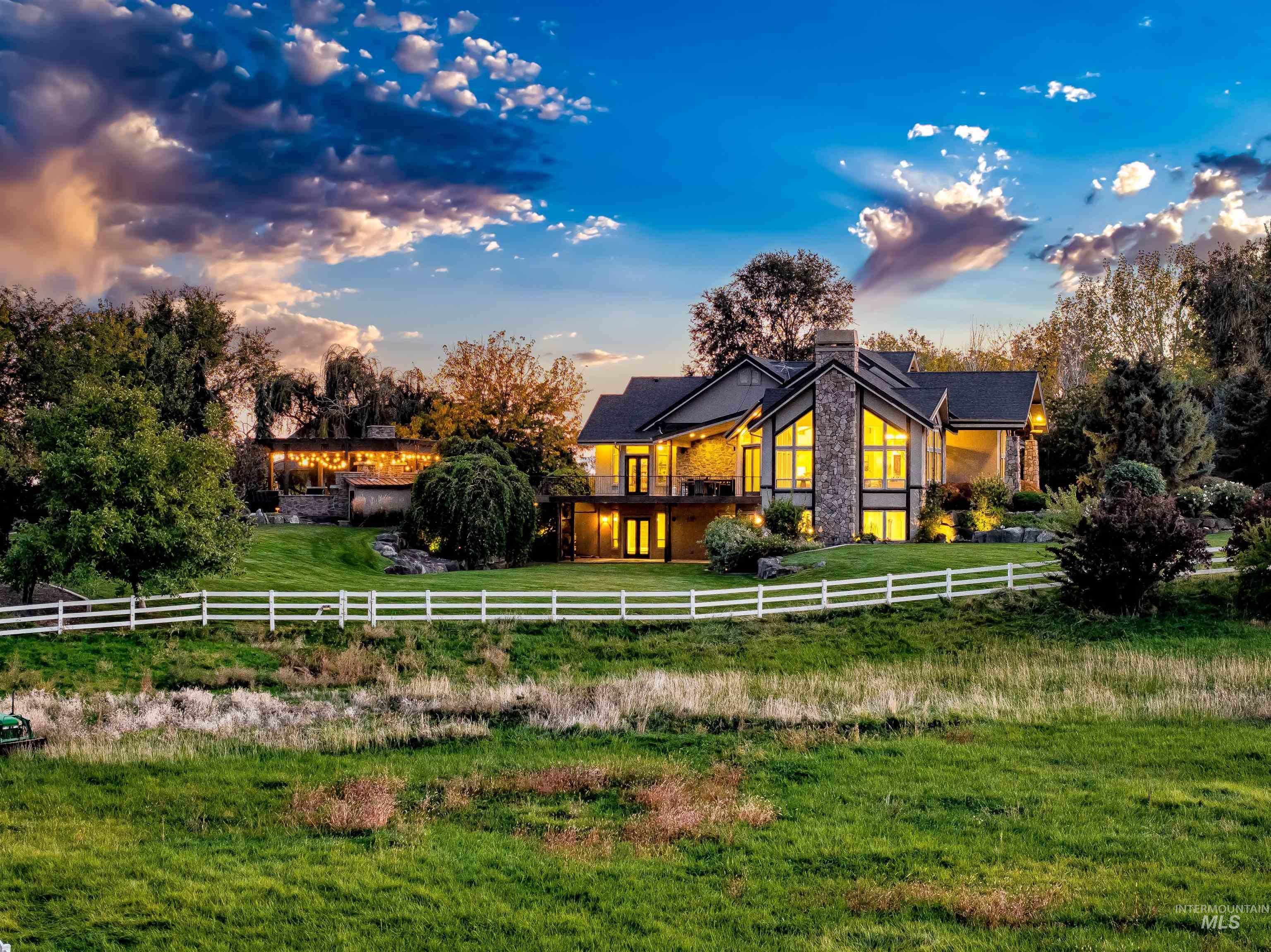 4262 S Rustler Lane, Meridian, Idaho 83642, 5 Bedrooms, 4.5 Bathrooms, Residential For Sale, Price $3,195,000, 98969624