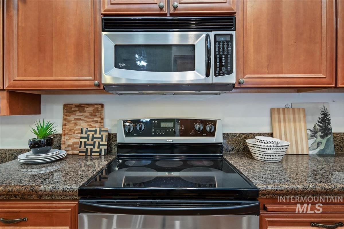 2308 E Chimere Dr, Meridian, Idaho 83646, 4 Bedrooms, 2 Bathrooms, Residential For Sale, Price $629,900, 98969628