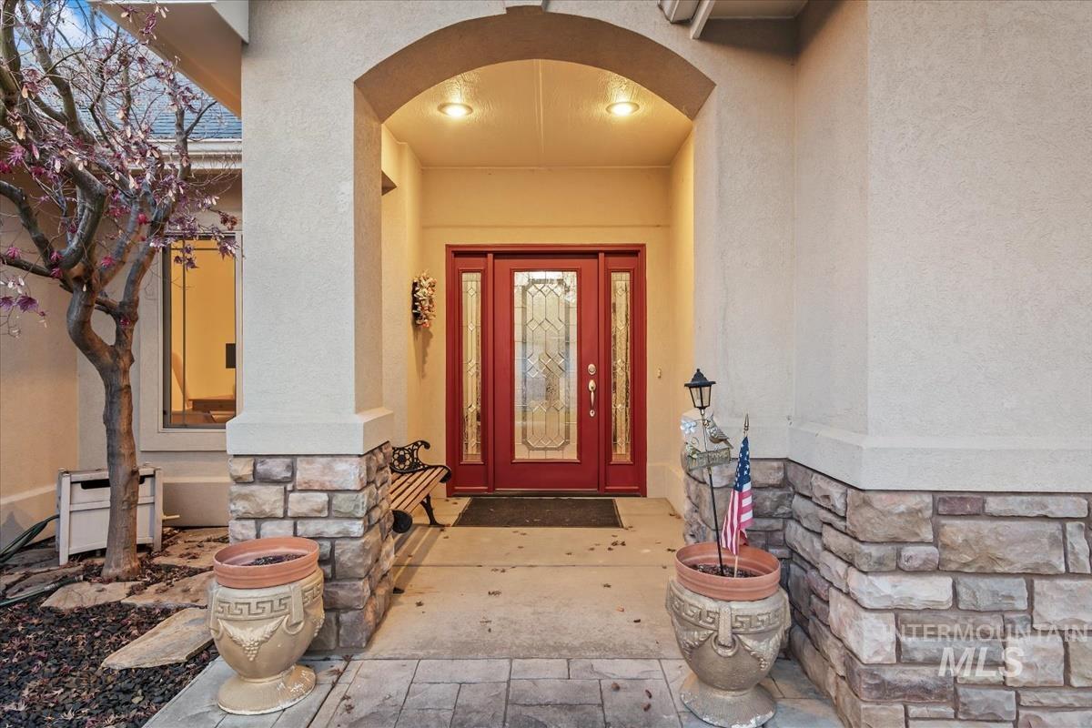 2308 E Chimere Dr, Meridian, Idaho 83646, 4 Bedrooms, 2 Bathrooms, Residential For Sale, Price $629,900, 98969628