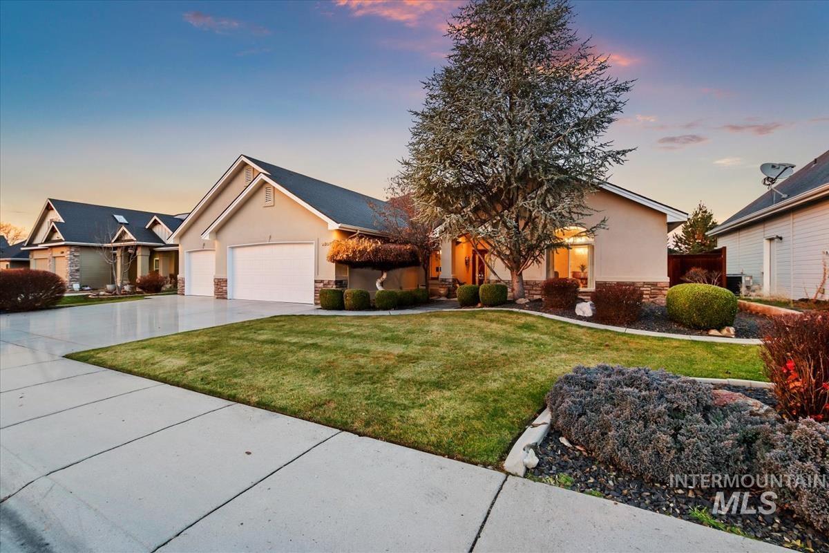 2308 E Chimere Dr, Meridian, Idaho 83646, 4 Bedrooms, 2 Bathrooms, Residential For Sale, Price $629,900, 98969628