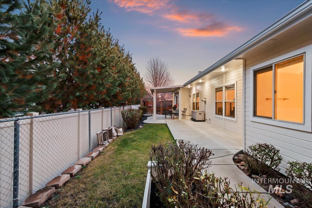 2308 E Chimere Dr, Meridian, Idaho 83646, 4 Bedrooms, 2 Bathrooms, Residential For Sale, Price $629,900, 98969628