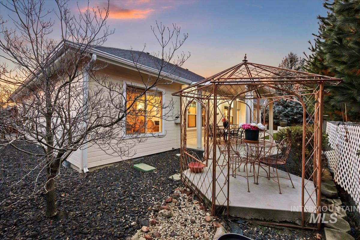 2308 E Chimere Dr, Meridian, Idaho 83646, 4 Bedrooms, 2 Bathrooms, Residential For Sale, Price $629,900, 98969628