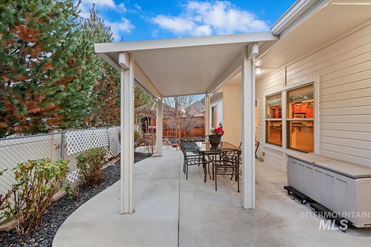 2308 E Chimere Dr, Meridian, Idaho 83646, 4 Bedrooms, 2 Bathrooms, Residential For Sale, Price $629,900, 98969628