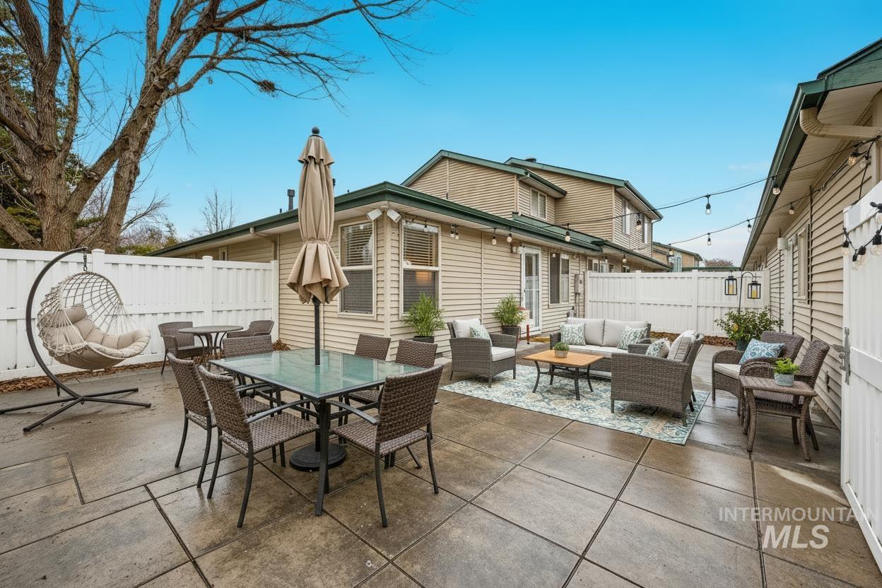 3830 N Kessinger Ln, Garden City, Idaho 83703, 2 Bedrooms, 2 Bathrooms, Residential For Sale, Price $419,900, 98969631